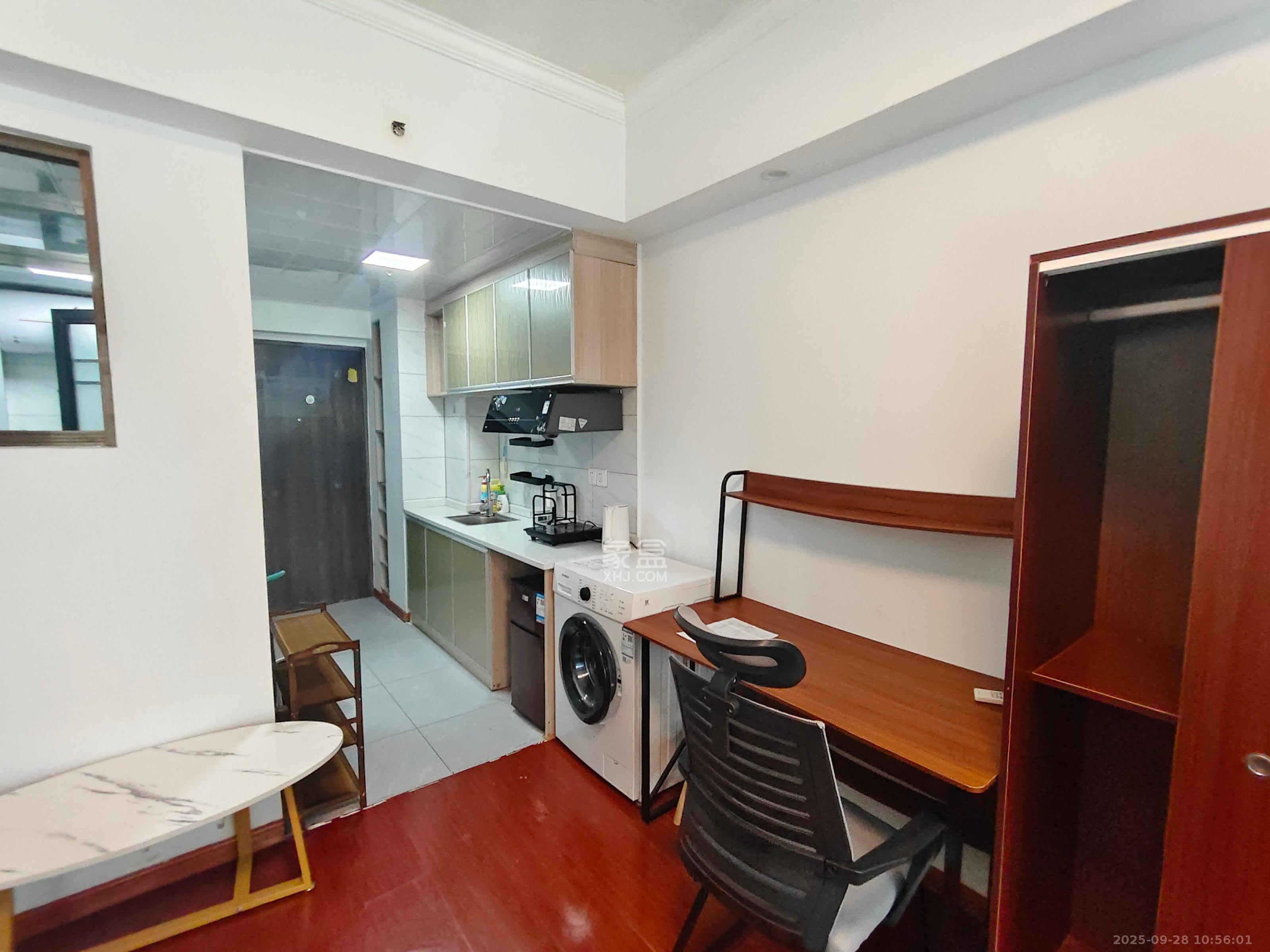 龙湖湘江星座（祺鑫星座公寓）  1室1厅1卫    1280.0元/月室内图