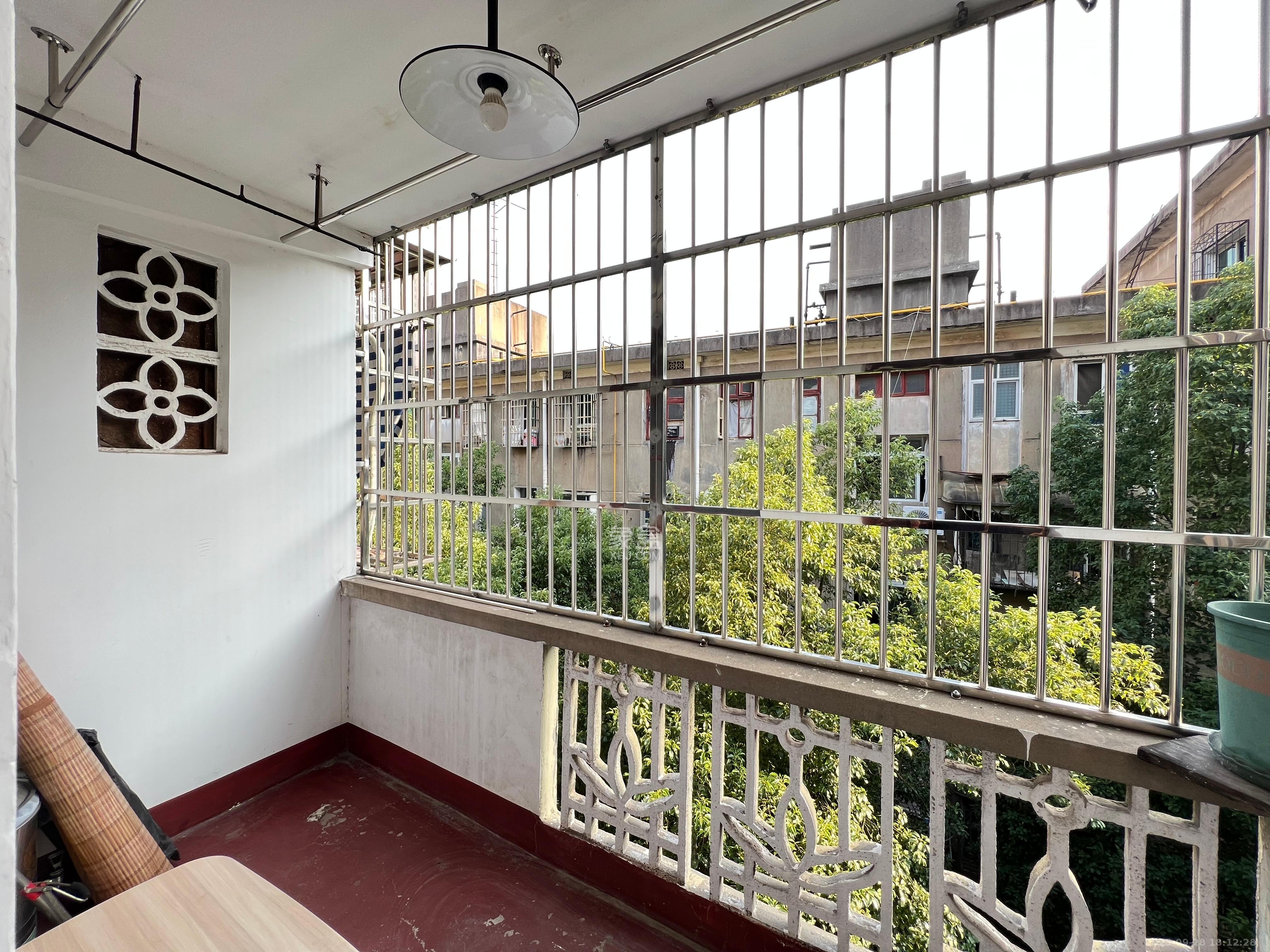 王公塘社区  2室1厅1卫    1100.0元/月室内图