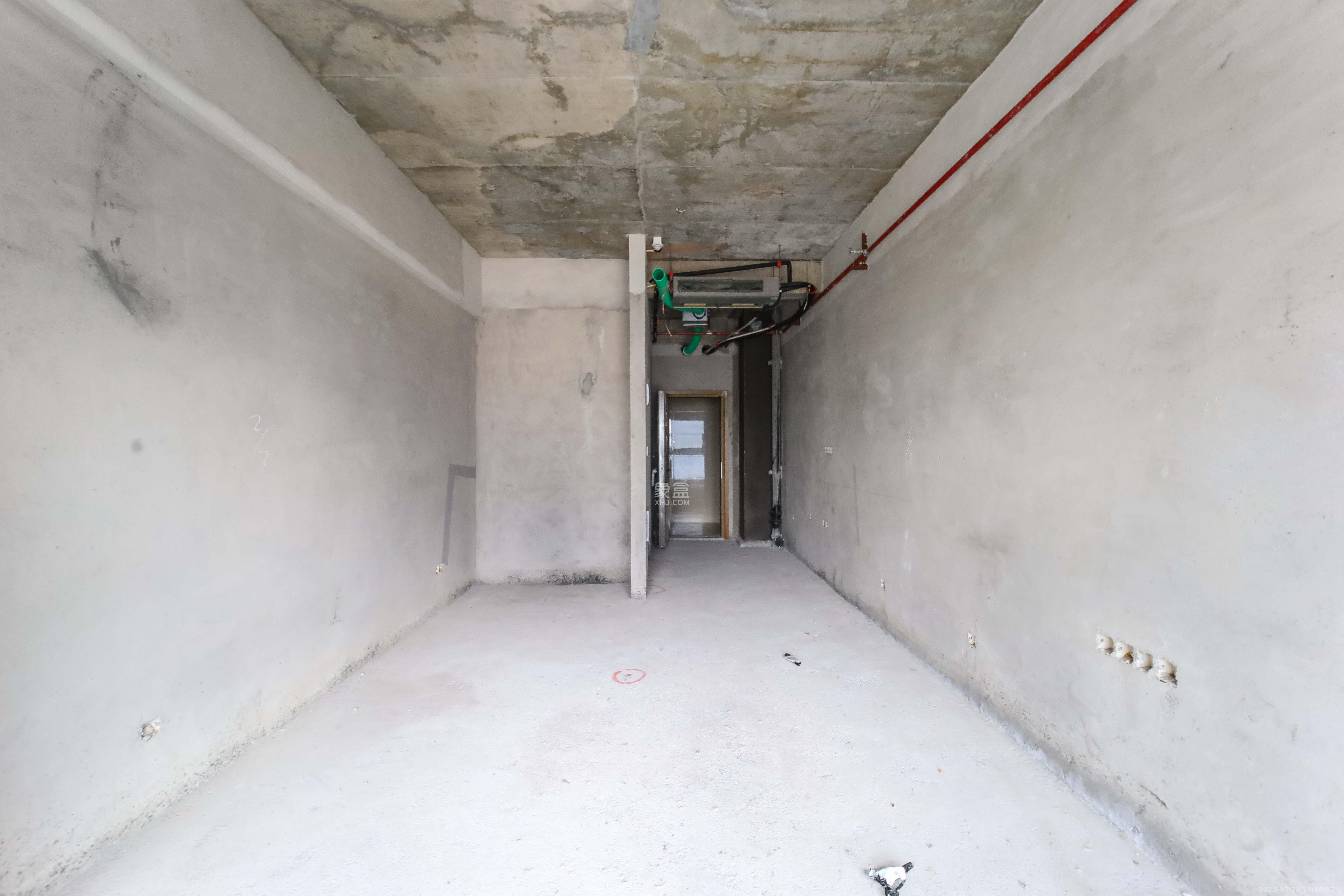 恒大珺悦府  1室1厅1卫    46.0万卧室