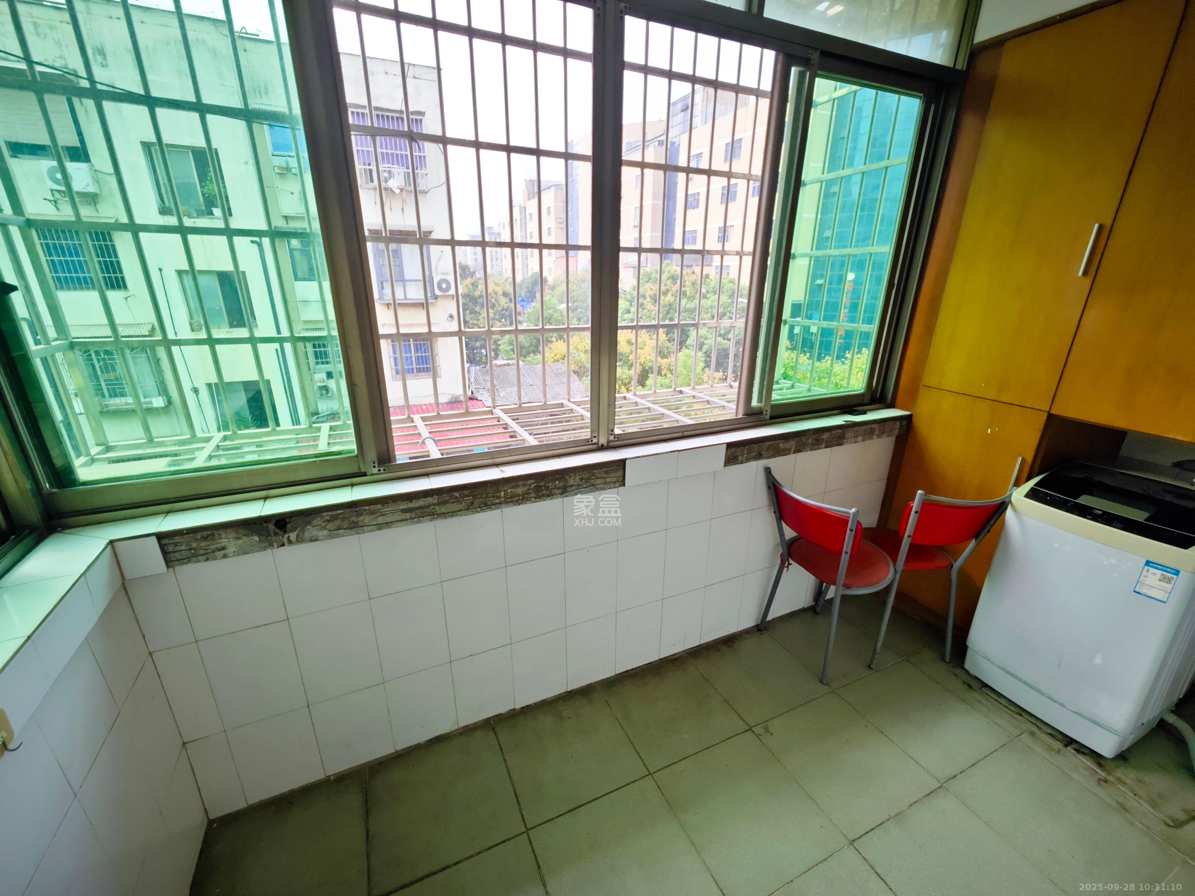 北桥新村 3室1厅1卫 1500.0元/月 北桥新村 3室1厅1卫 1500.0元/月室内图