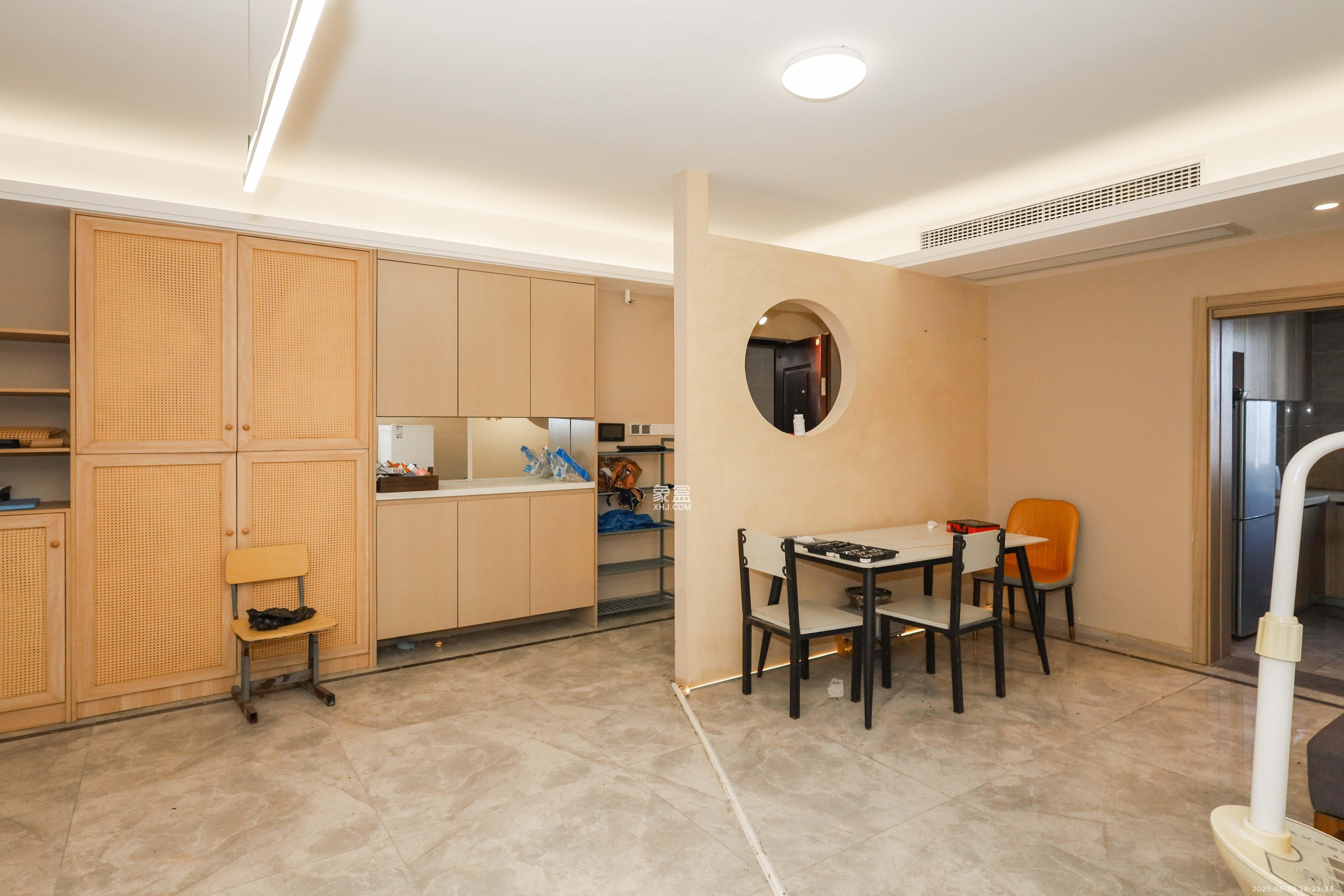 南山梅溪一方 4室2厅2卫 3800.0元/月 南山梅溪一方 4室2厅2卫 3800.0元/月室内图