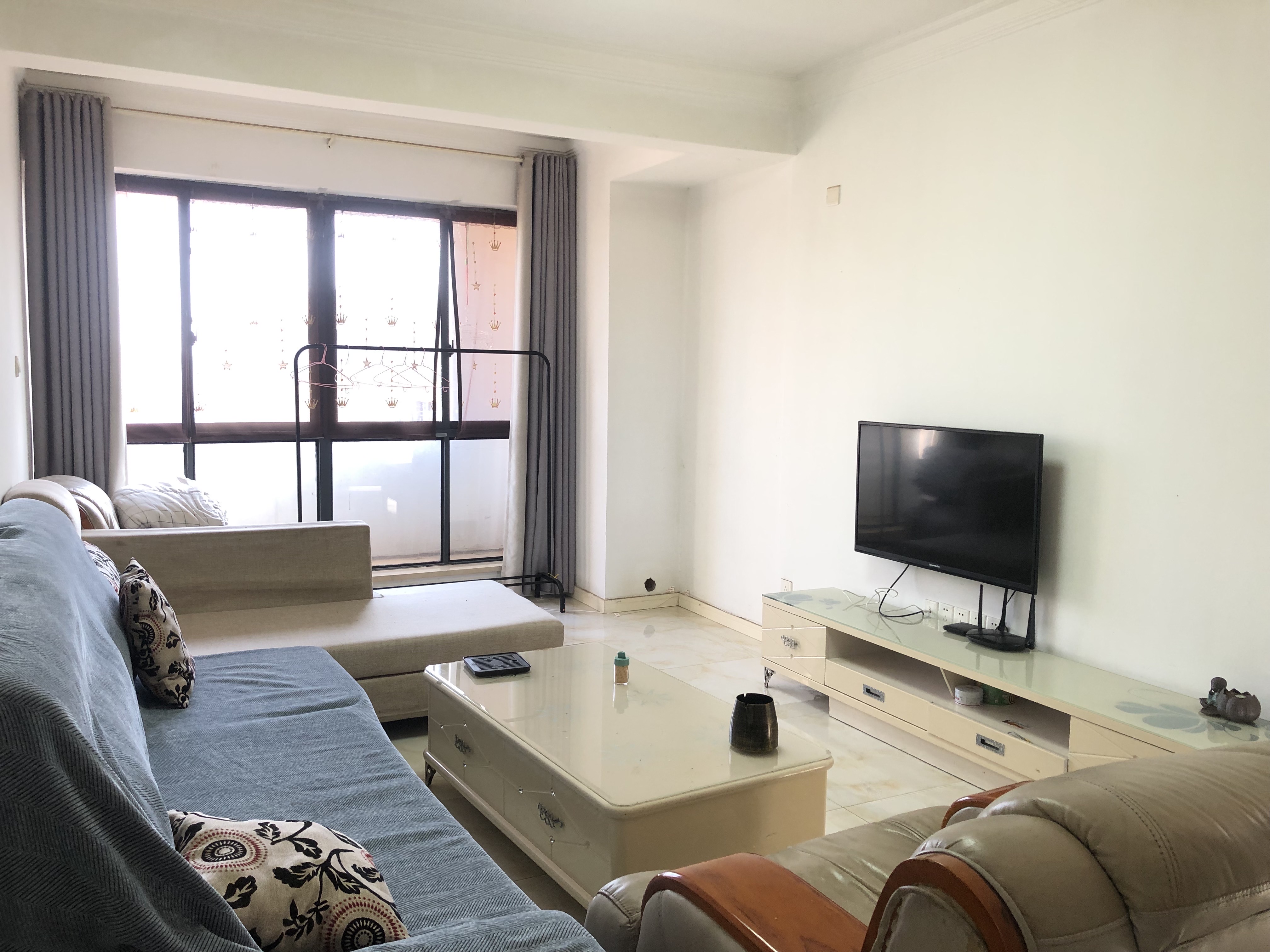 五矿万境水岸二期（五矿万境水岸和苑）  2室2厅1卫    2000.0元/月户型图