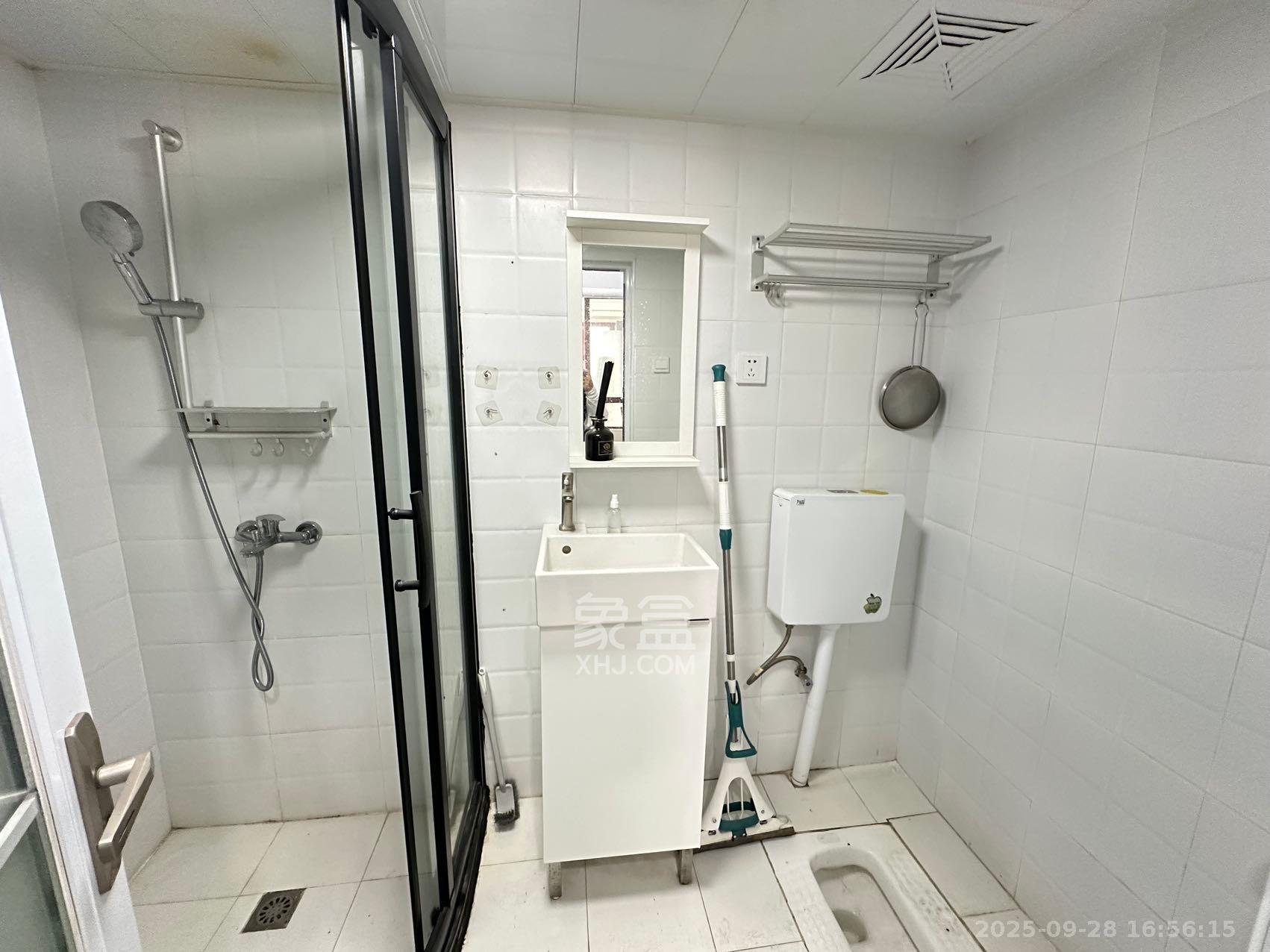 中惠锦堂  2室1厅1卫    3200.0元/月室内图