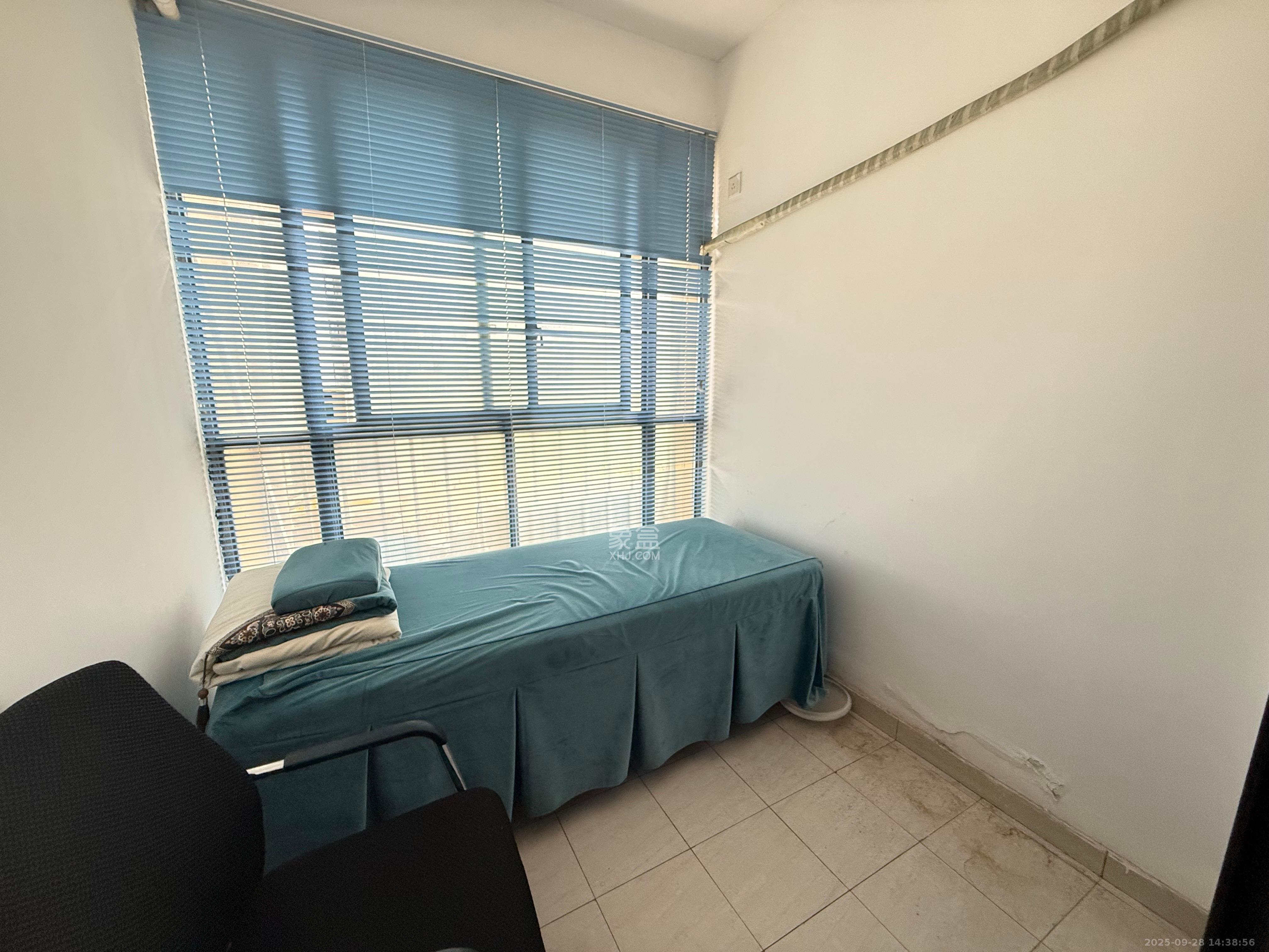 德思勤城市广场(宝格丽公寓) 2室1厅1卫 3000.0元/月 德思勤城市广场(宝格丽公寓) 2室1厅1卫 3000.0元/月室内图