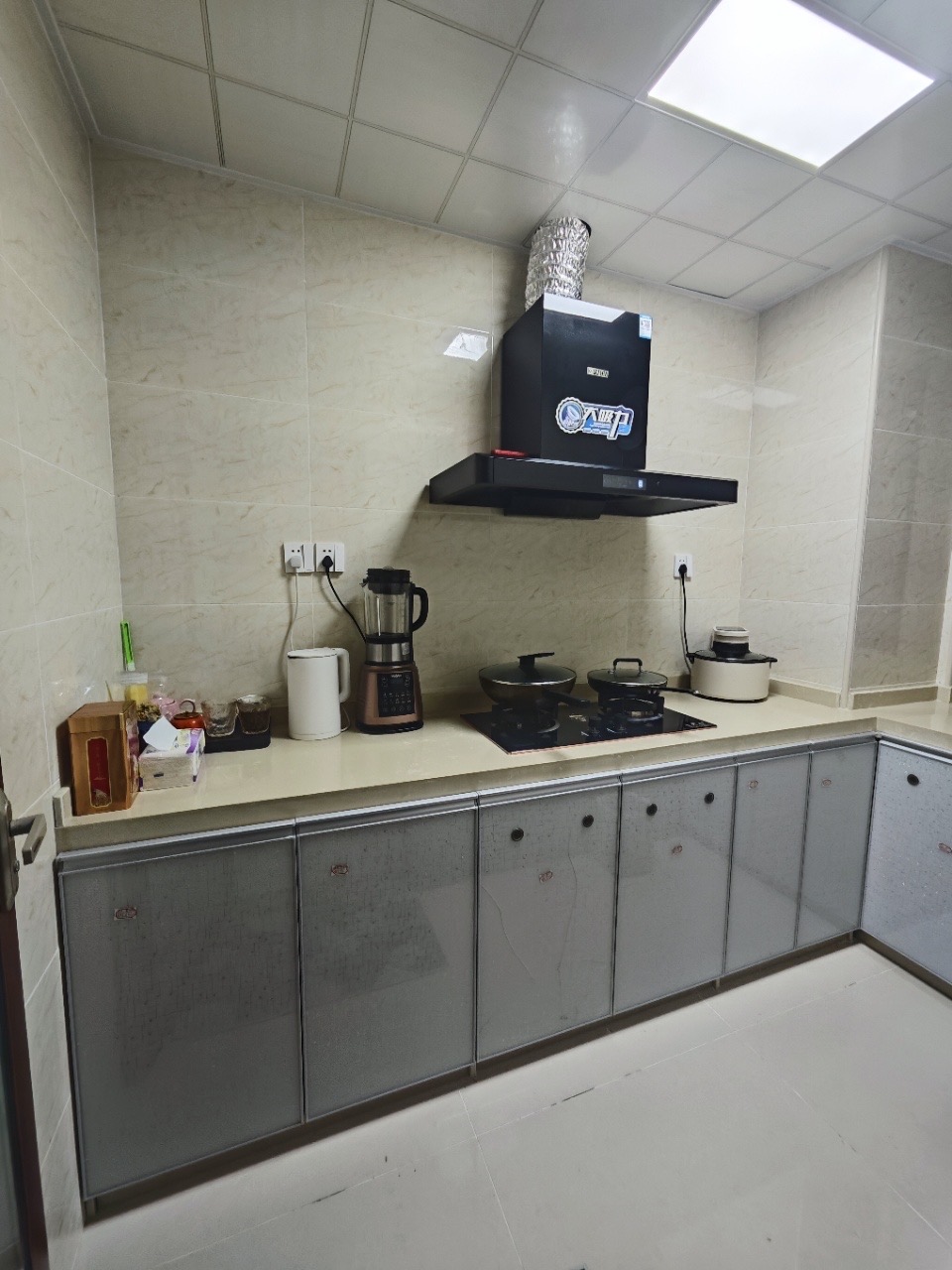 龙城新景 1室1厅1卫 2100.0元/月 龙城新景 1室1厅1卫 2100.0元/月室内图