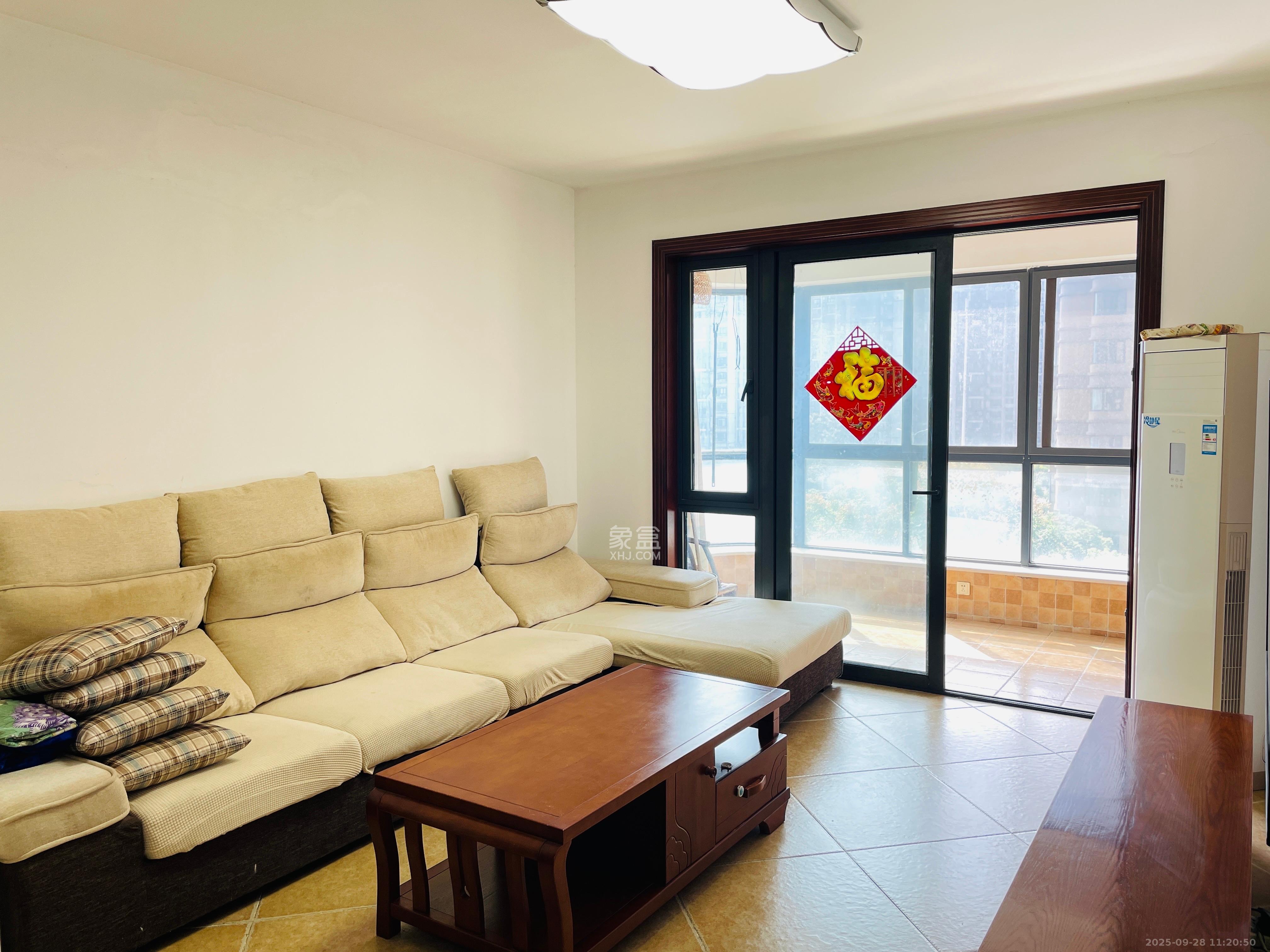 湘江雅颂居 2室2厅1卫 2200.0元/月 湘江雅颂居 2室2厅1卫 2200.0元/月室内图