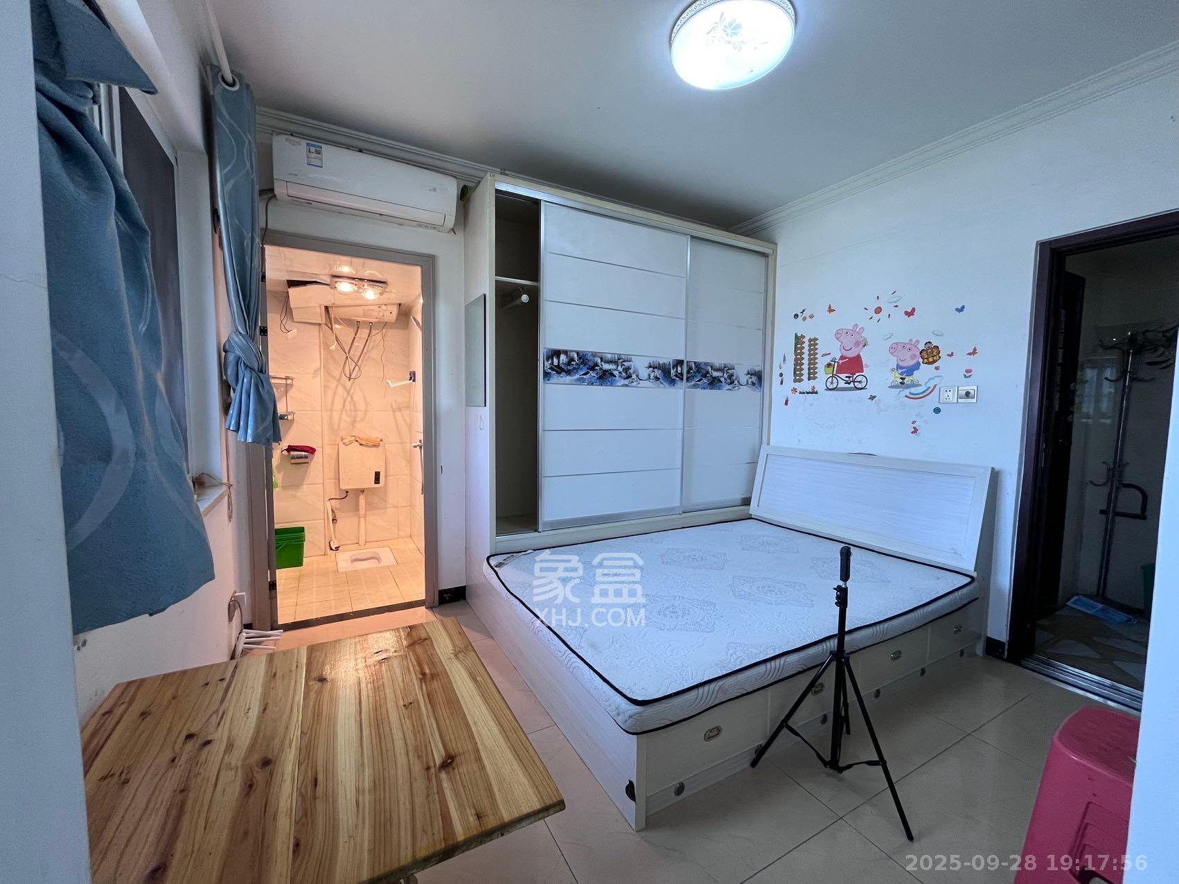 和康园小区 1室1厅1卫 1000.0元/月 和康园小区 1室1厅1卫 1000.0元/月室内图