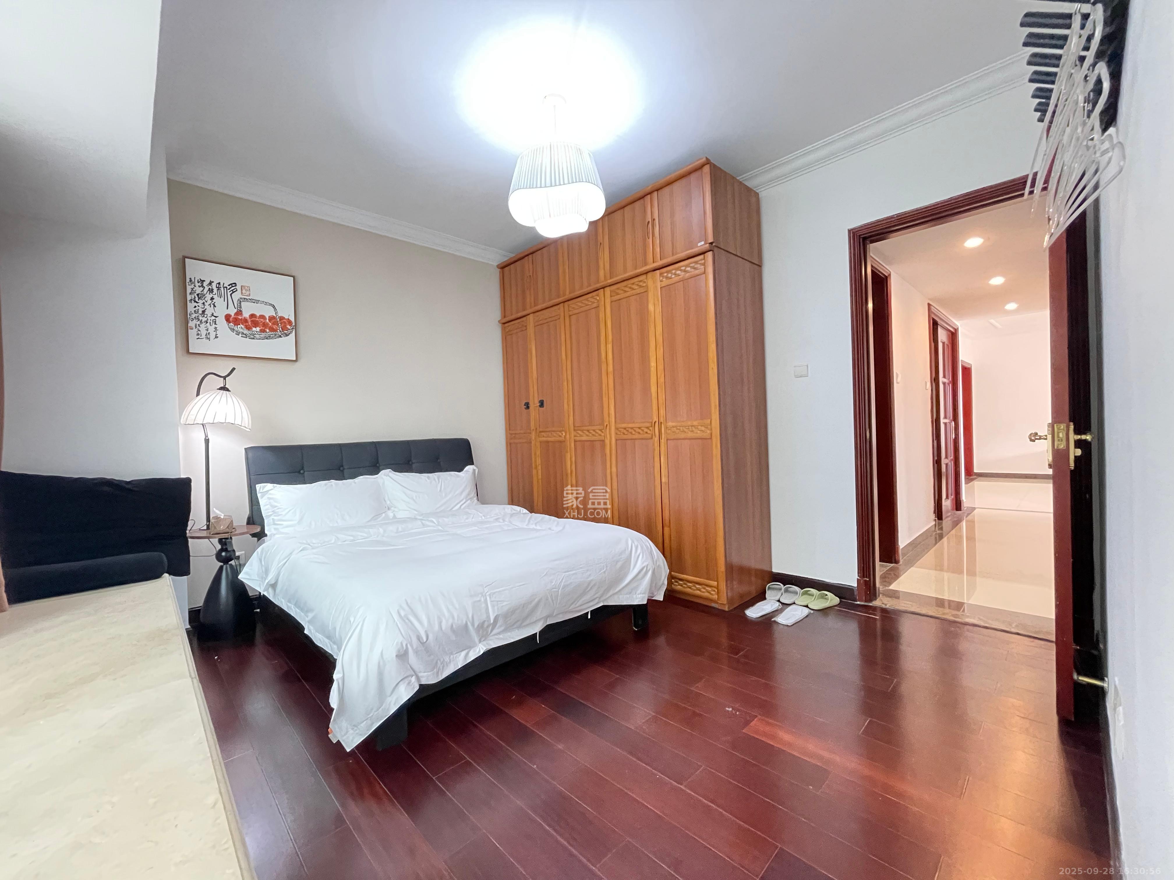 恒大名都  3室2厅1卫    2000.0元/月 恒大名都  3室2厅1卫    2000.0元/月