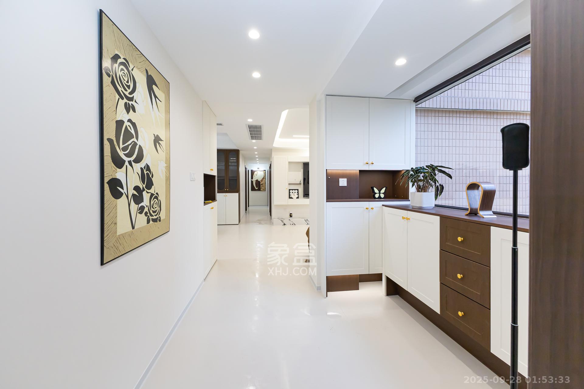 润和又一城 4室2厅2卫 115.8万 润和又一城 4室2厅2卫 115.8万客厅