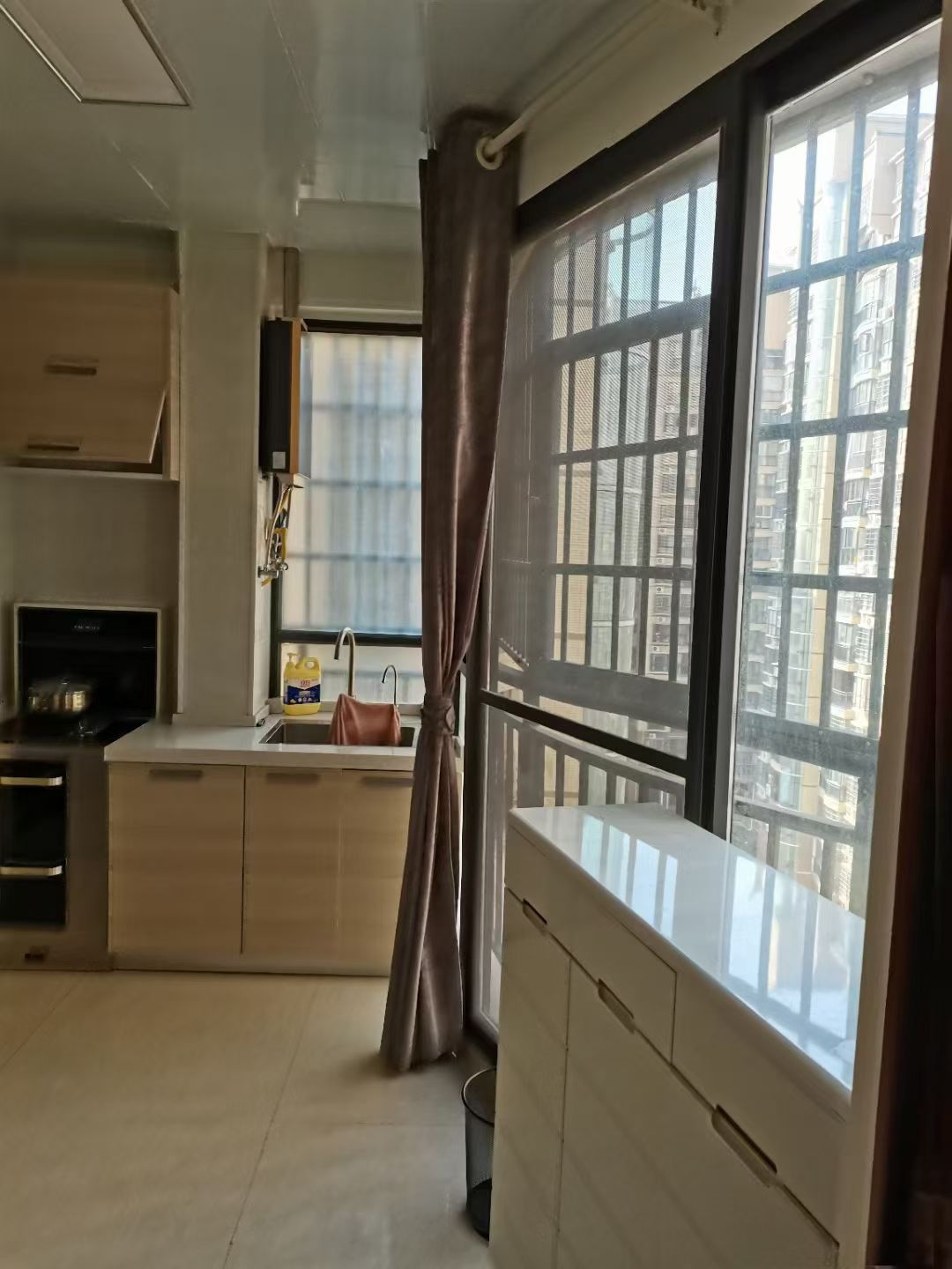 大庸王府 1室1厅1卫 1100.0元/月 大庸王府 1室1厅1卫 1100.0元/月室内图