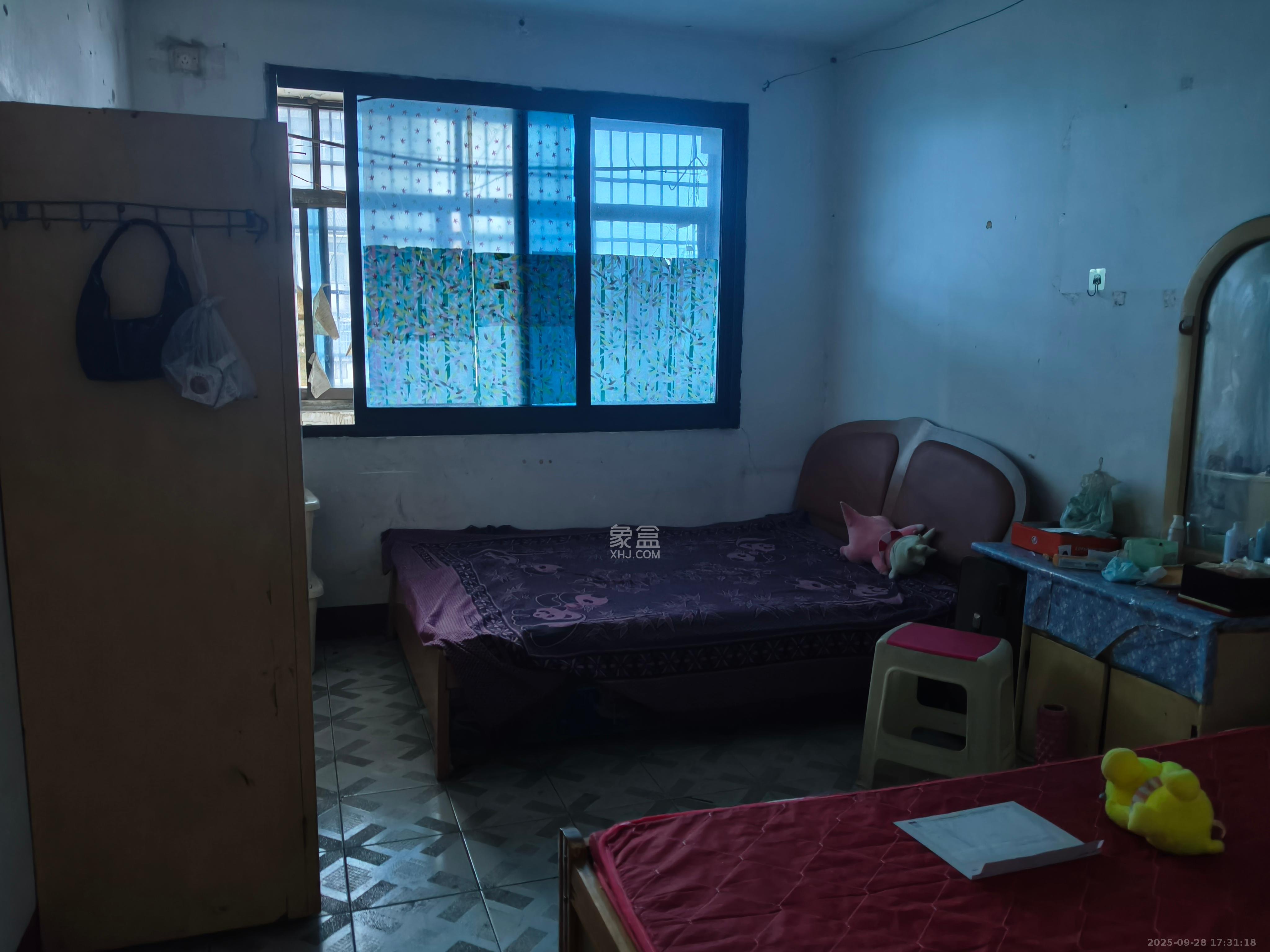 上碧湘街散盘  2室1厅1卫    1000.0元/月室内图