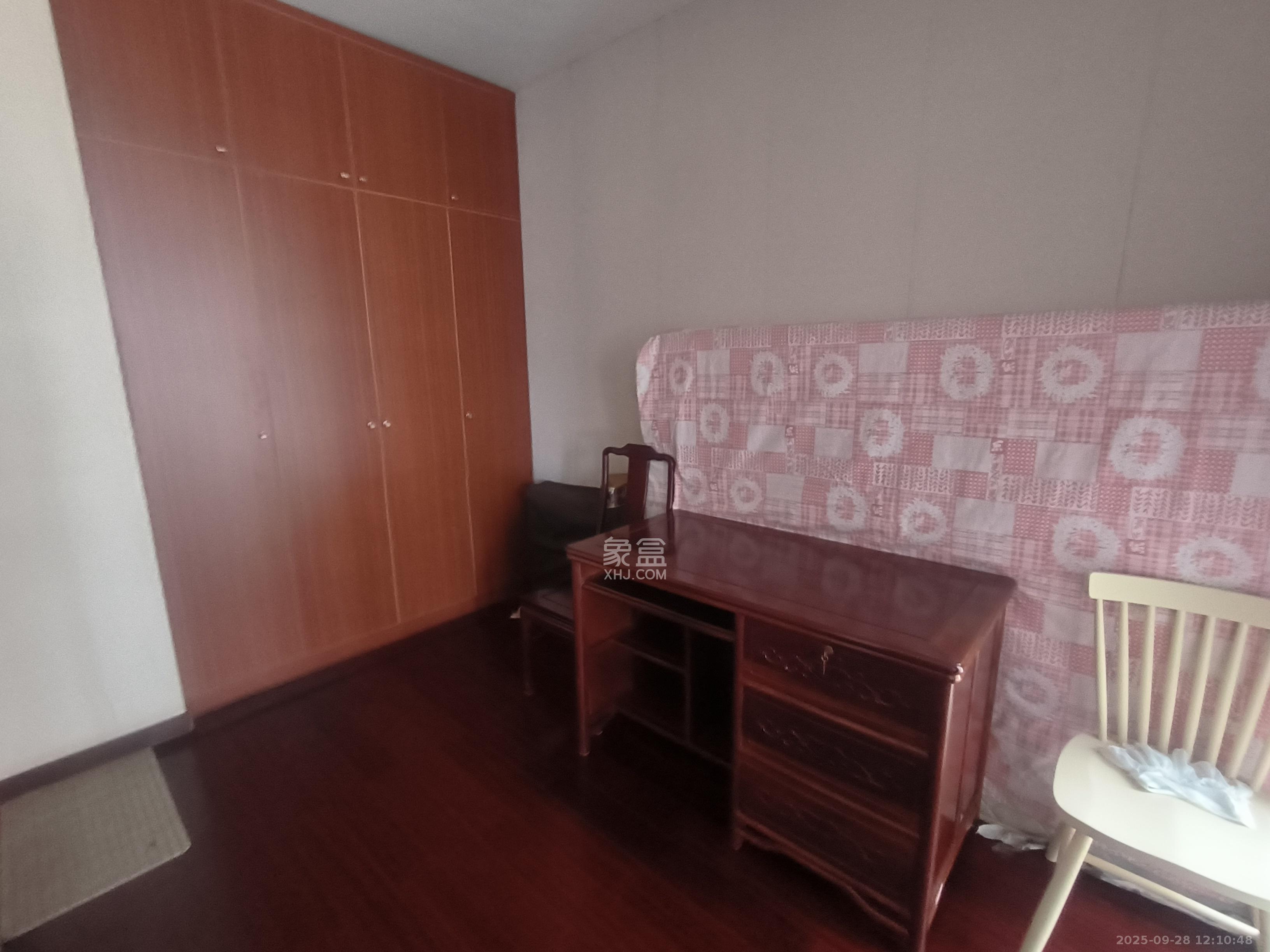 盛世美居荷园 2室2厅2卫 3200.0元/月 盛世美居荷园 2室2厅2卫 3200.0元/月室内图