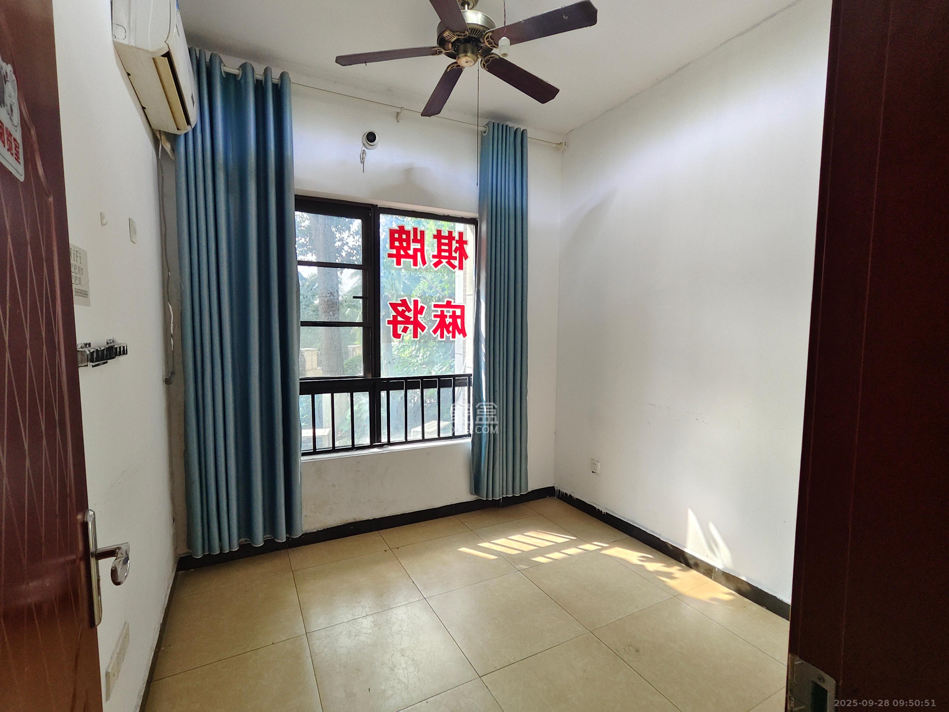 达美D6区 3室1厅1卫 2800.0元/月 达美D6区 3室1厅1卫 2800.0元/月室内图