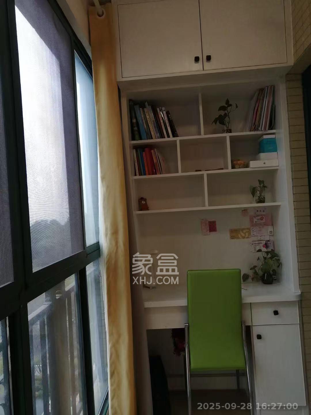 恒大翡翠华庭 1室0厅0卫 1650.0元/月 恒大翡翠华庭 1室0厅0卫 1650.0元/月室内图