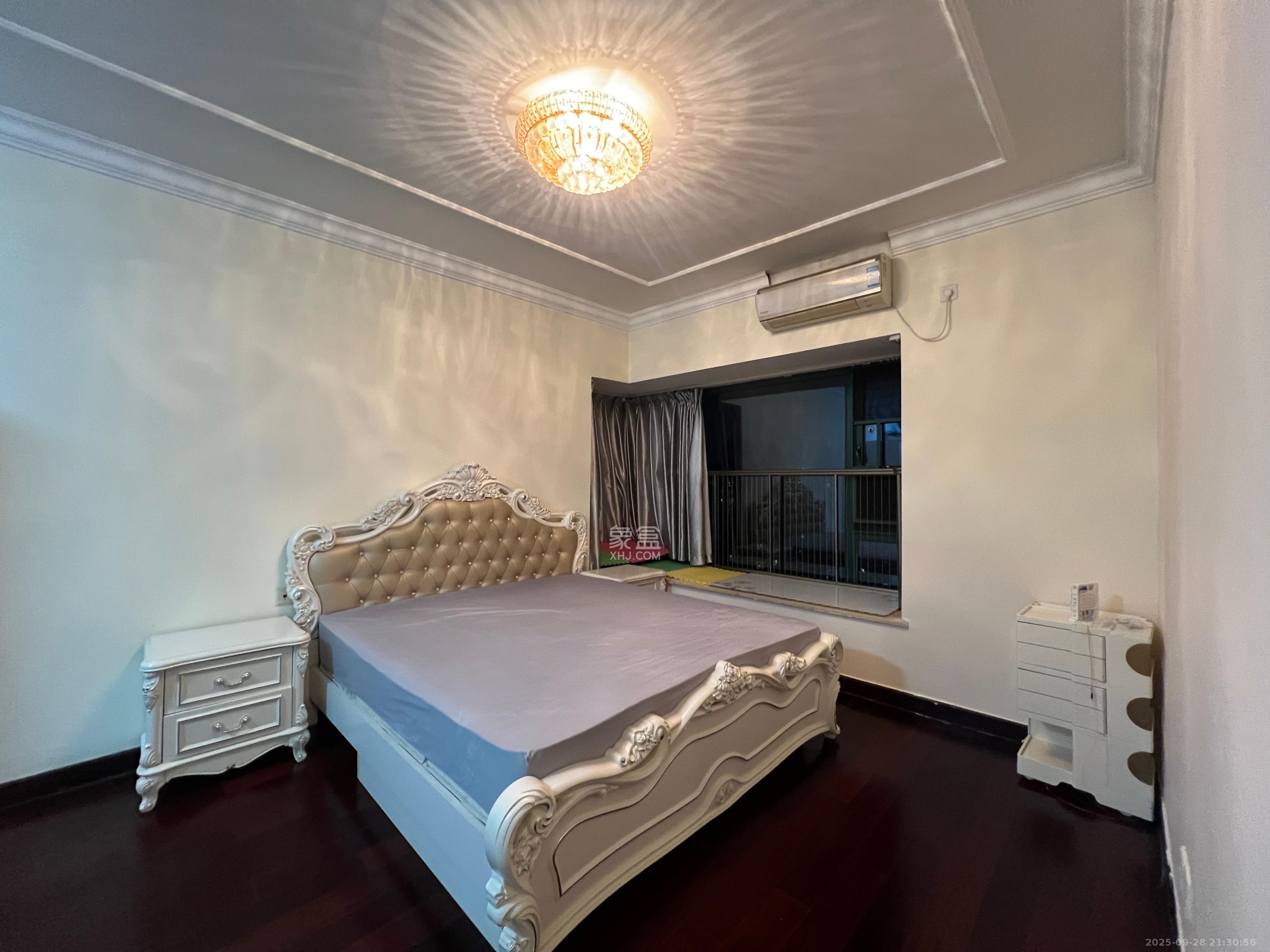 恒大雅苑 3室2厅2卫 2300.0元/月 恒大雅苑 3室2厅2卫 2300.0元/月室内图