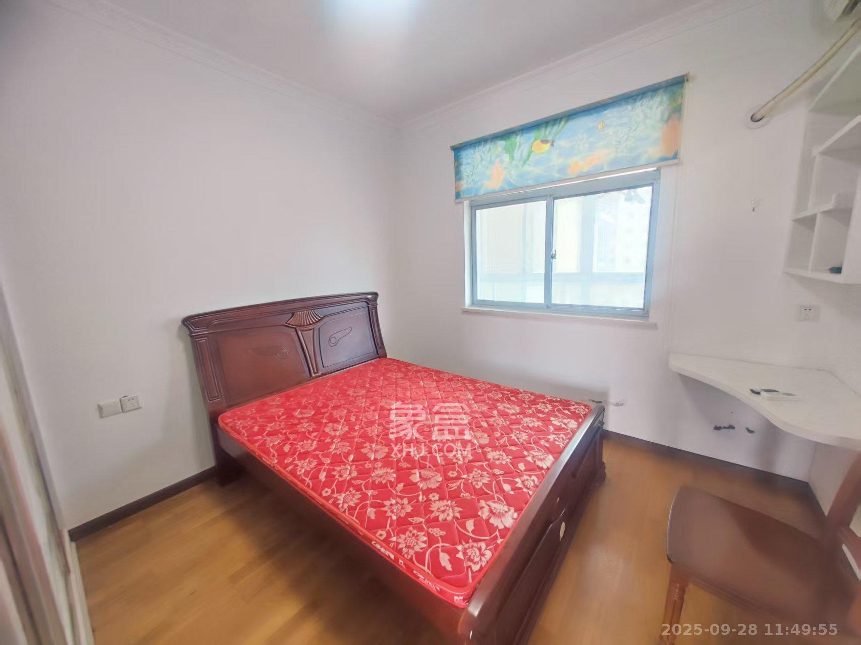 天天向上 1室2厅1卫 2100.0元/月 天天向上 1室2厅1卫 2100.0元/月室内图