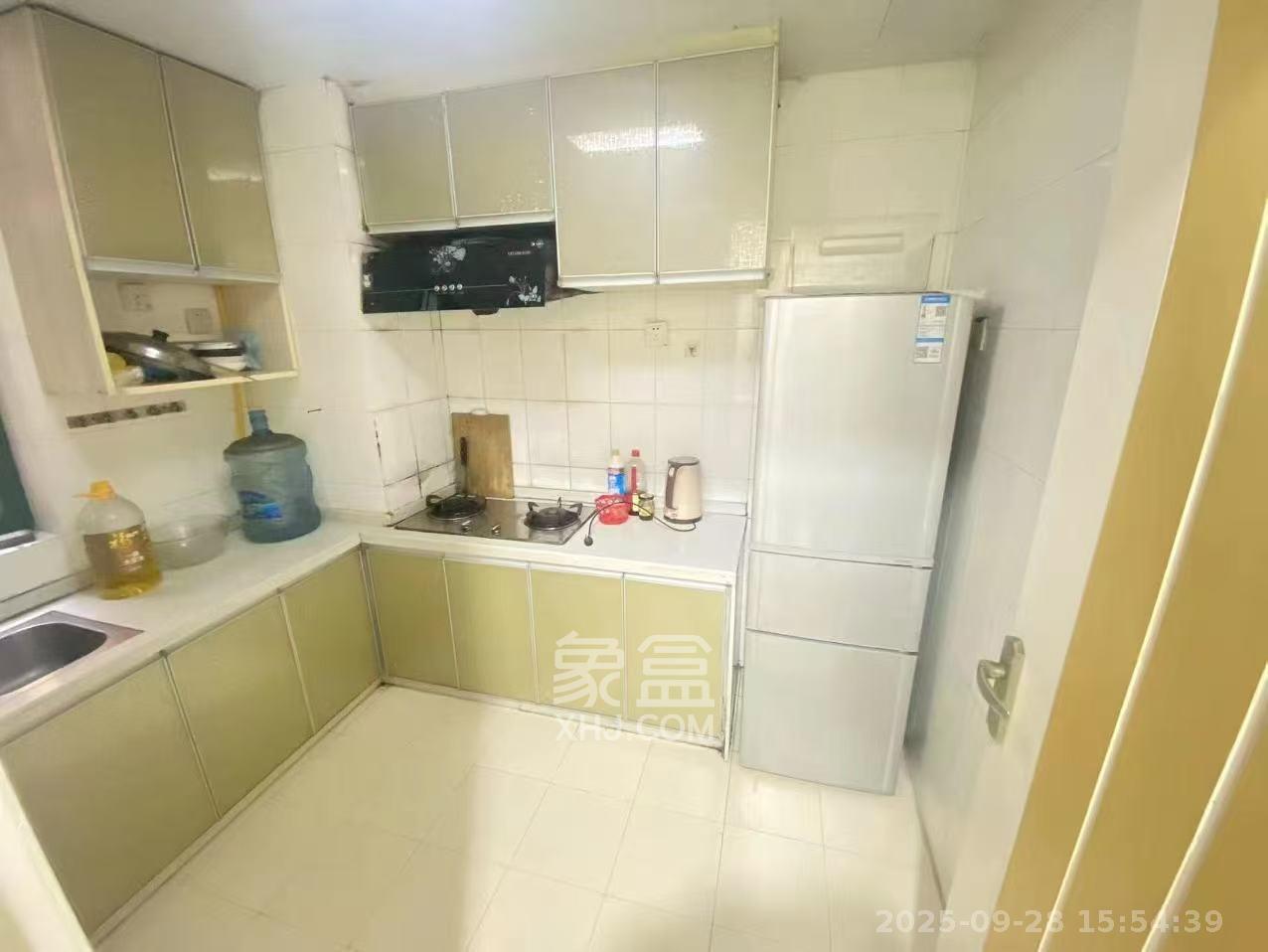 华盛家园 2室2厅1卫 1700.0元/月 华盛家园 2室2厅1卫 1700.0元/月室内图