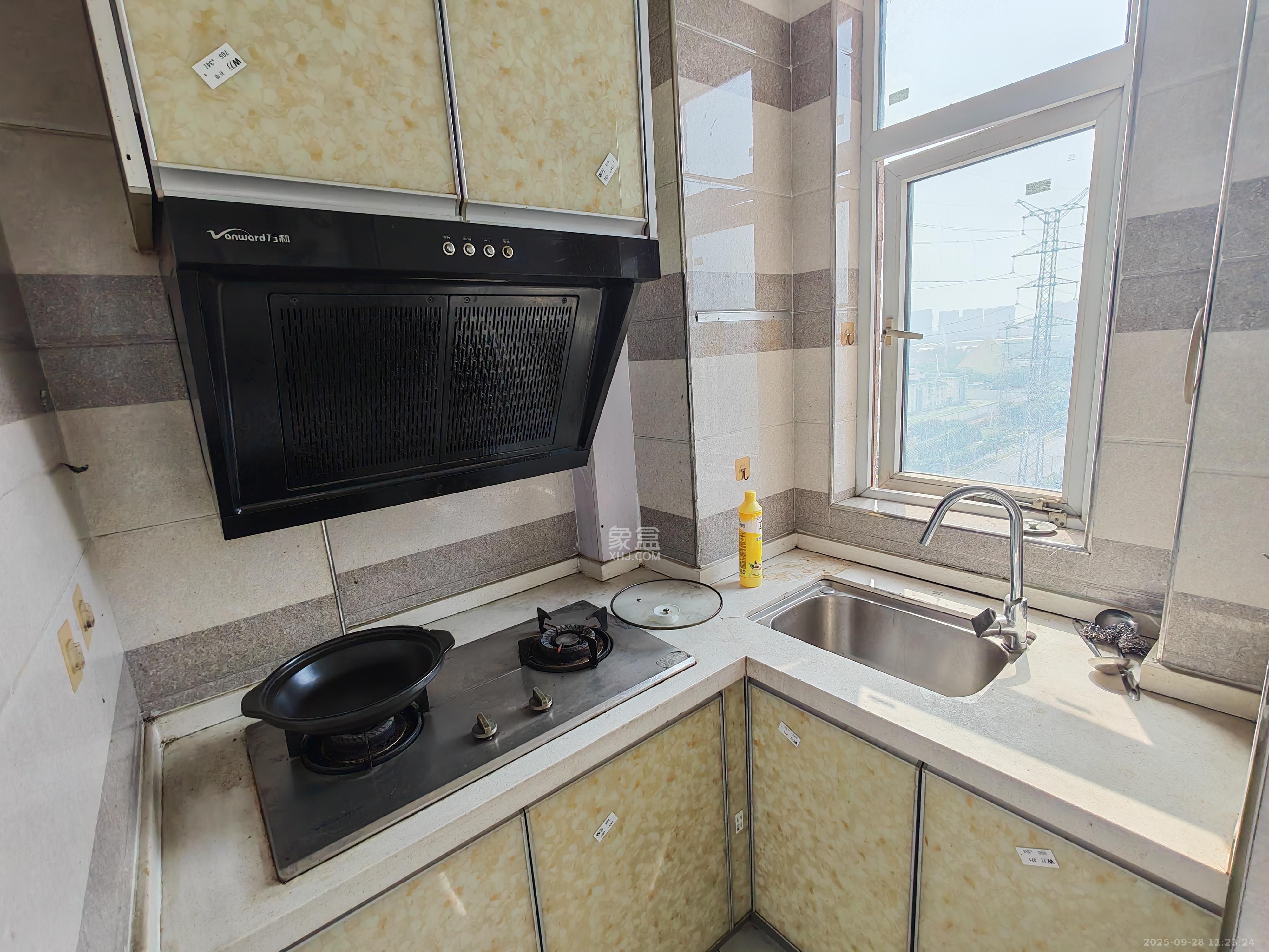 爵士湘 1室1厅1卫 1000.0元/月 爵士湘 1室1厅1卫 1000.0元/月室内图