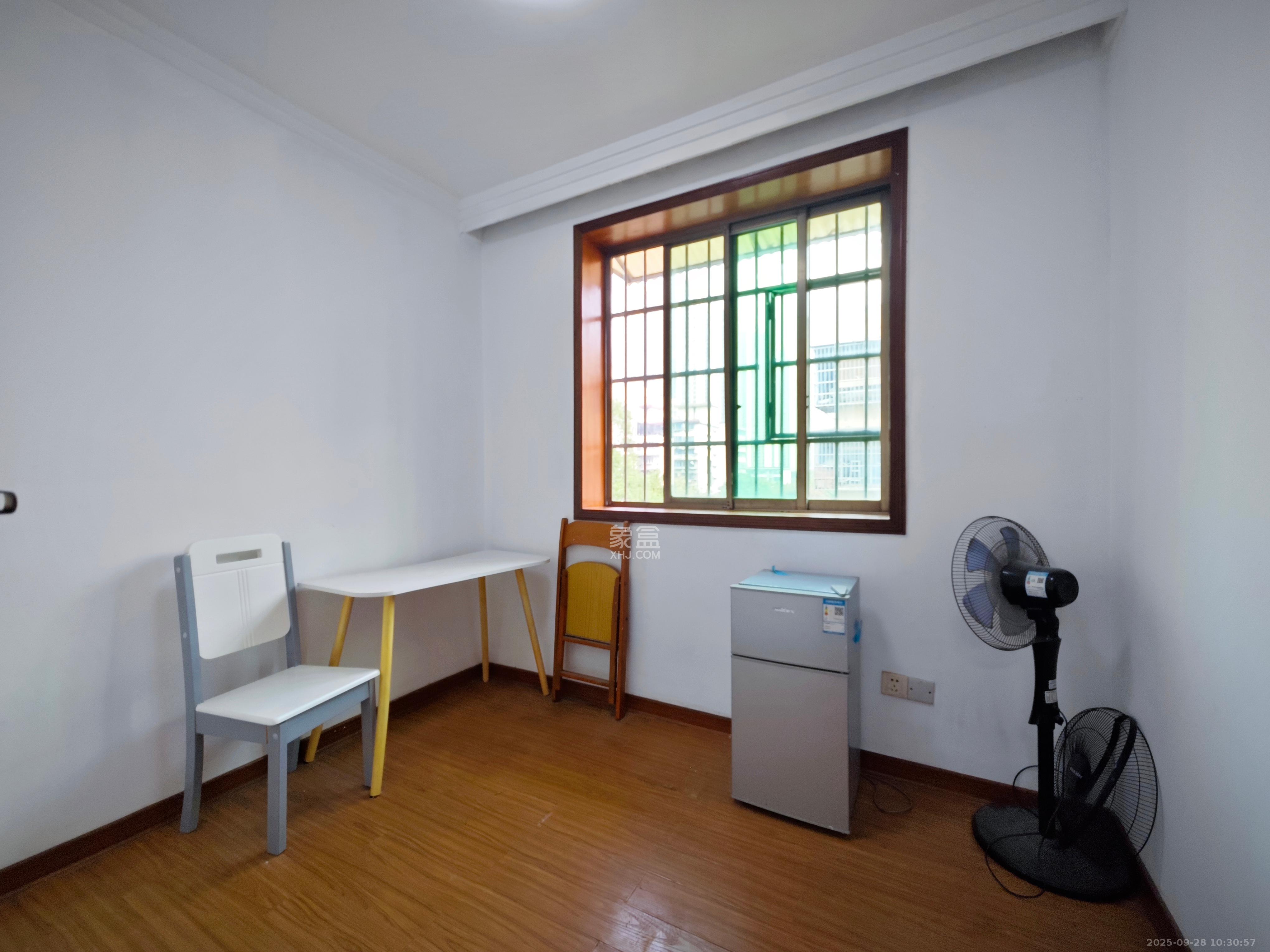 北桥新村 3室1厅1卫 1500.0元/月 北桥新村 3室1厅1卫 1500.0元/月室内图