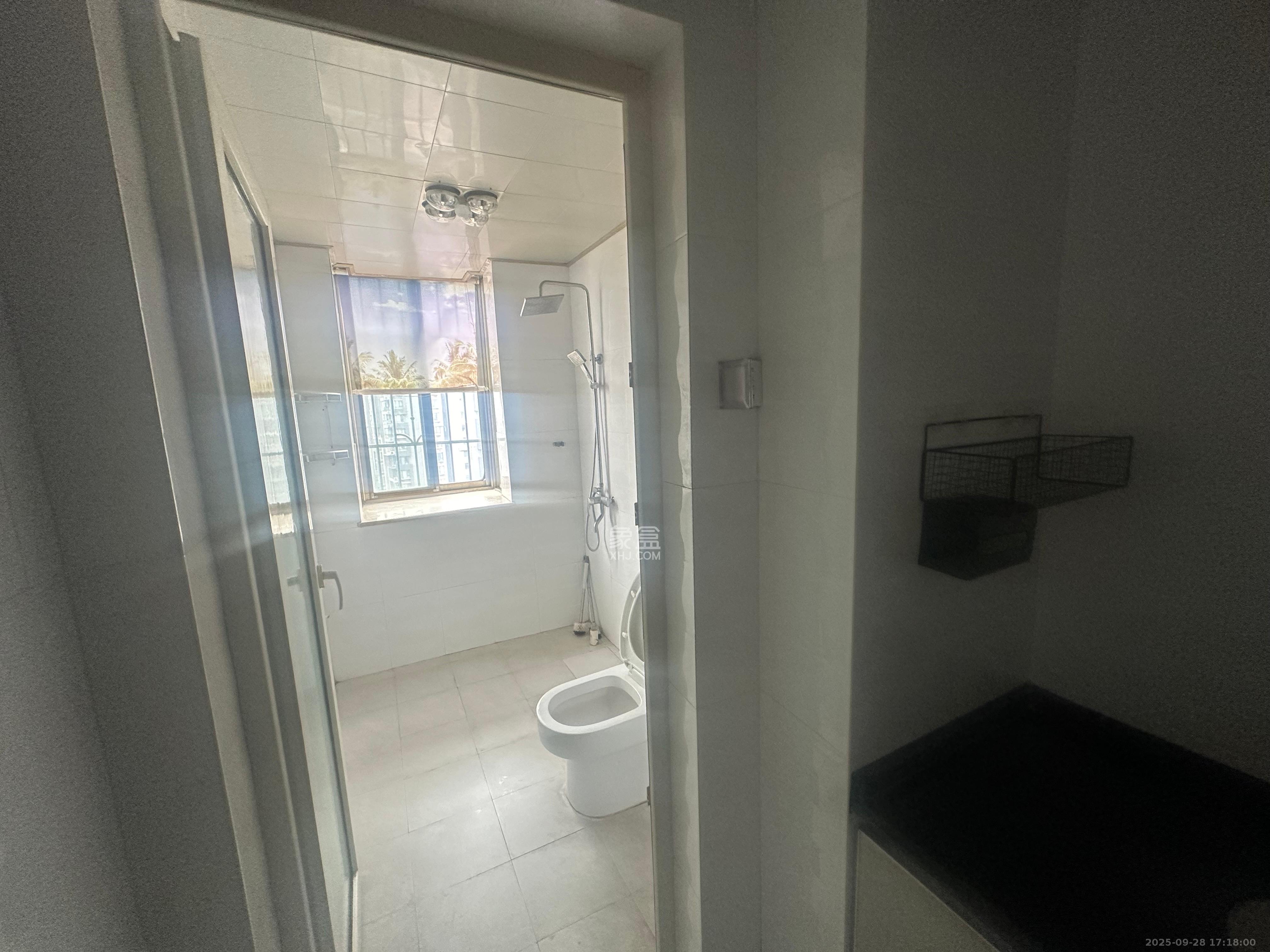 时代天骄  4室2厅2卫    2500.0元/月室内图