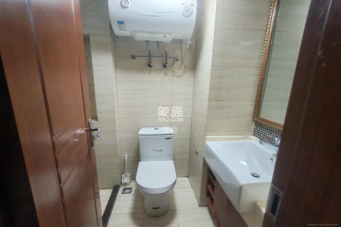 香樟兰亭(朗峰苑) 1室1厅1卫 1200.00元/月 香樟兰亭(朗峰苑) 1室1厅1卫 1200.00元/月室内图