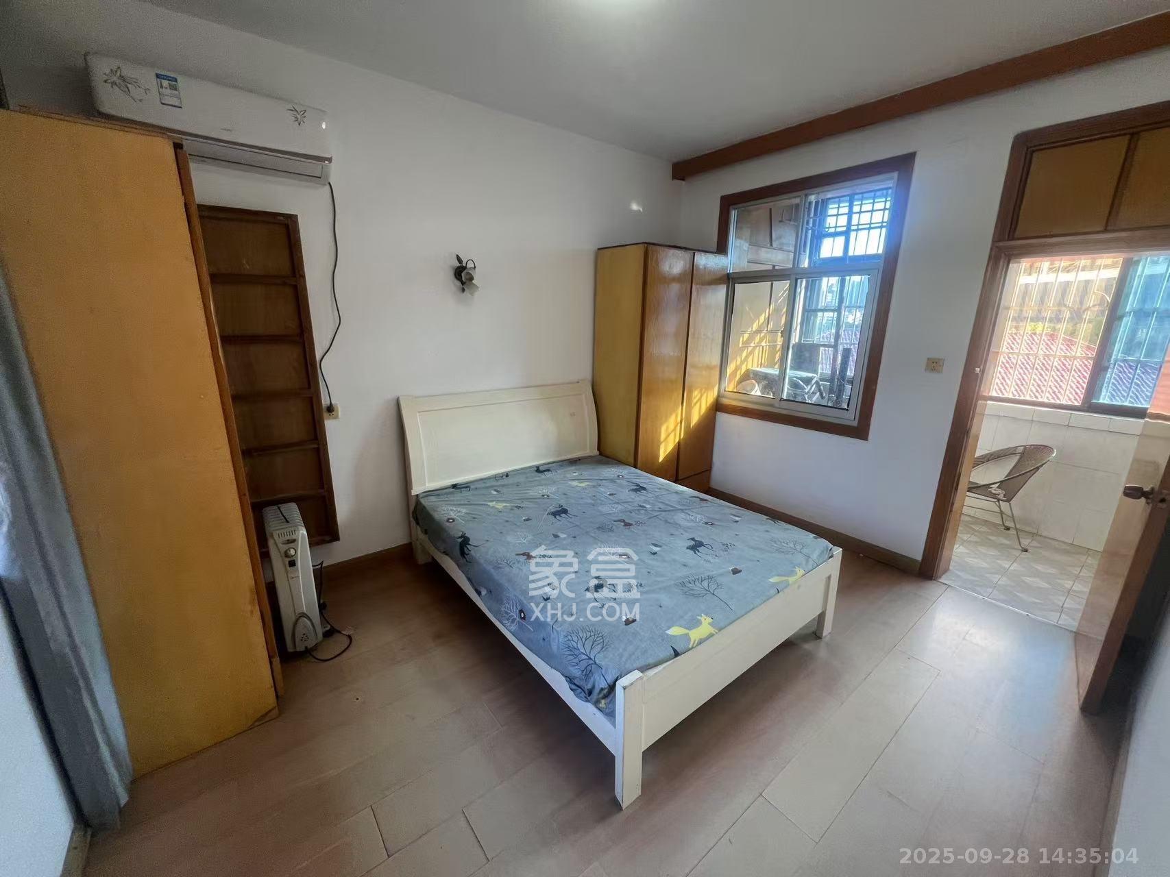 红龙庙小区 2室1厅1卫 1600.0元/月 红龙庙小区 2室1厅1卫 1600.0元/月室内图