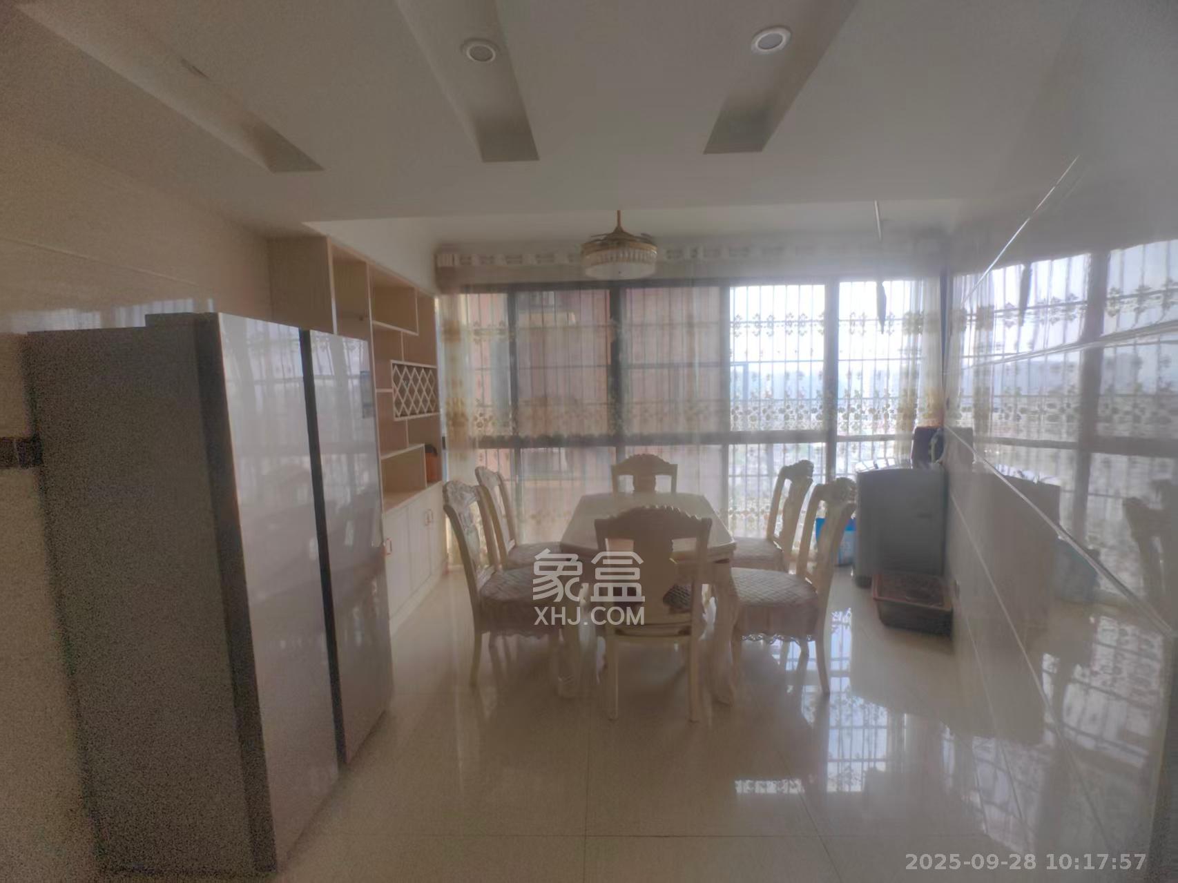 幸福郡音乐花园 2室2厅1卫 1600.0元/月 幸福郡音乐花园 2室2厅1卫 1600.0元/月室内图