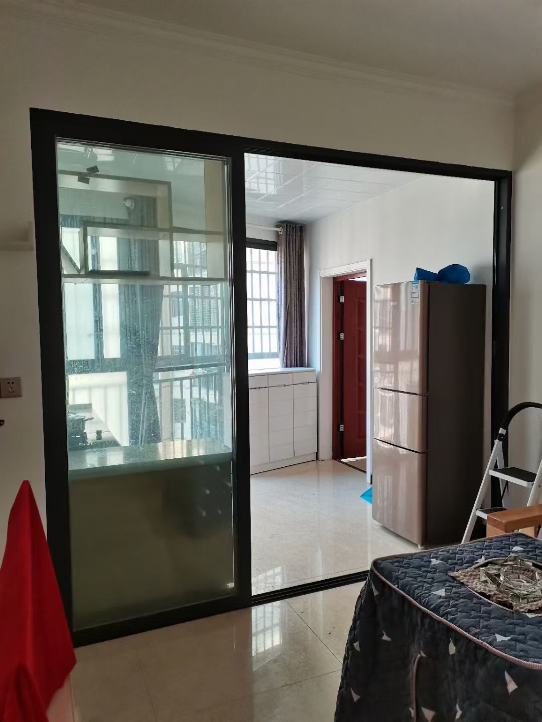 大庸王府 1室1厅1卫 1100.0元/月 大庸王府 1室1厅1卫 1100.0元/月室内图