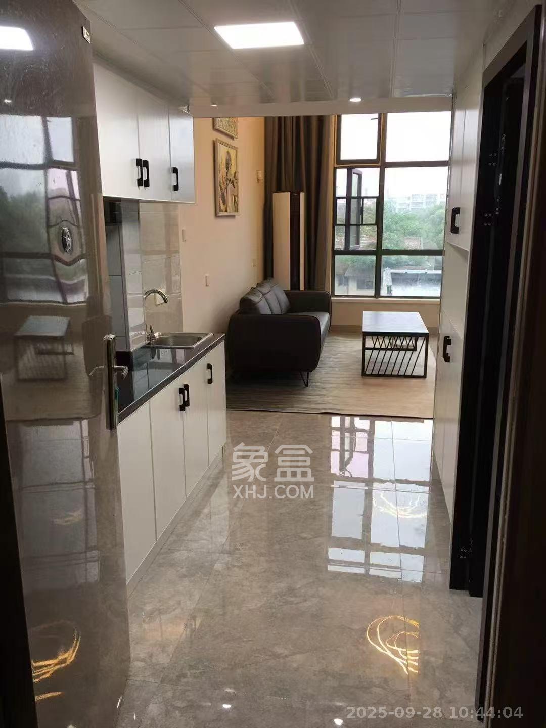 荣盛花语书苑 1室1厅1卫 1900.0元/月 荣盛花语书苑 1室1厅1卫 1900.0元/月室内图