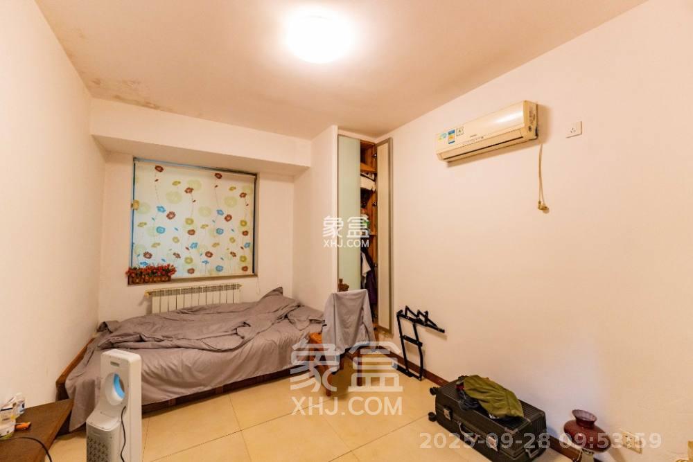 奥林匹克花园  2室2厅1卫    2100.0元/月室内图