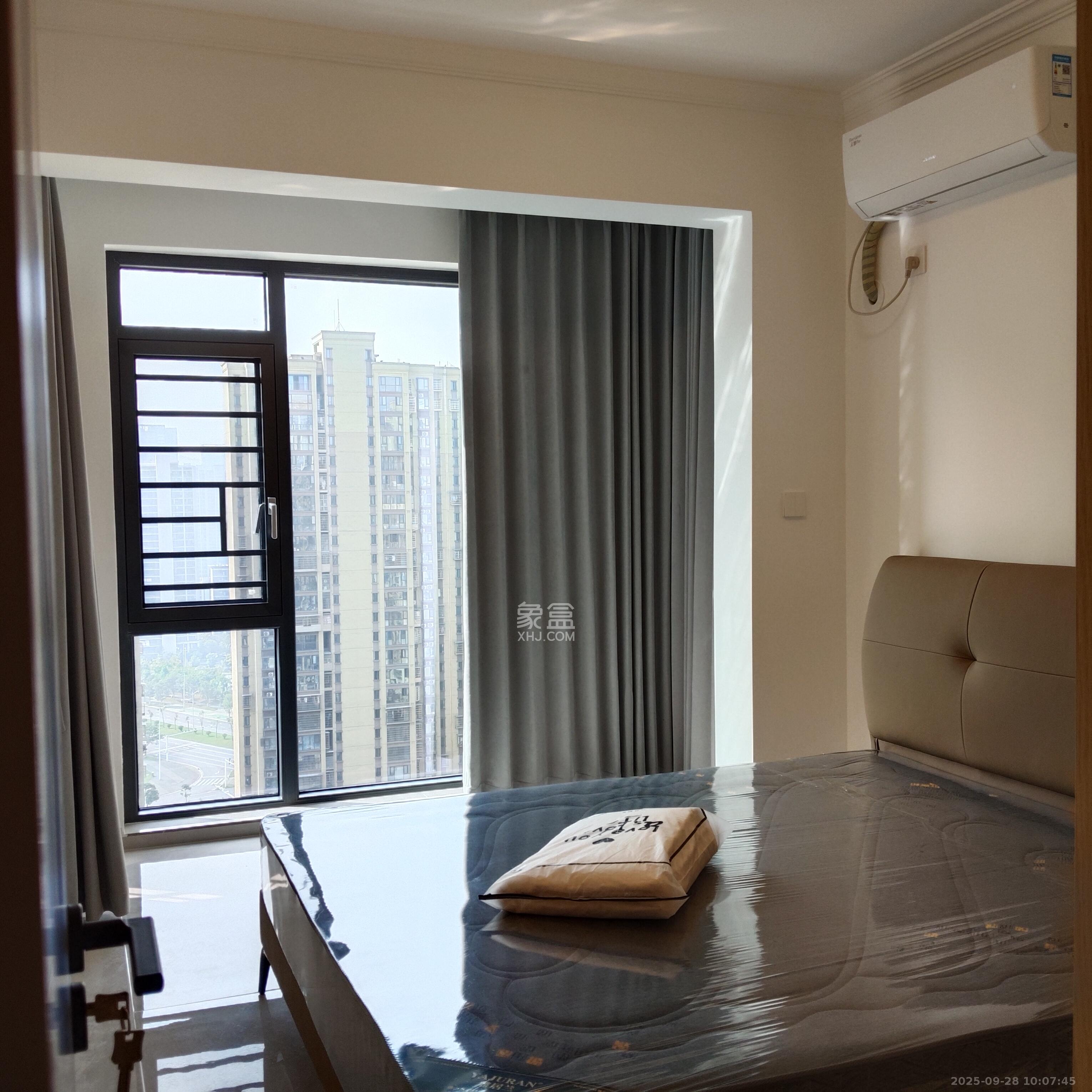 和润园三期 3室2厅2卫 3200.0元/月 和润园三期 3室2厅2卫 3200.0元/月室内图