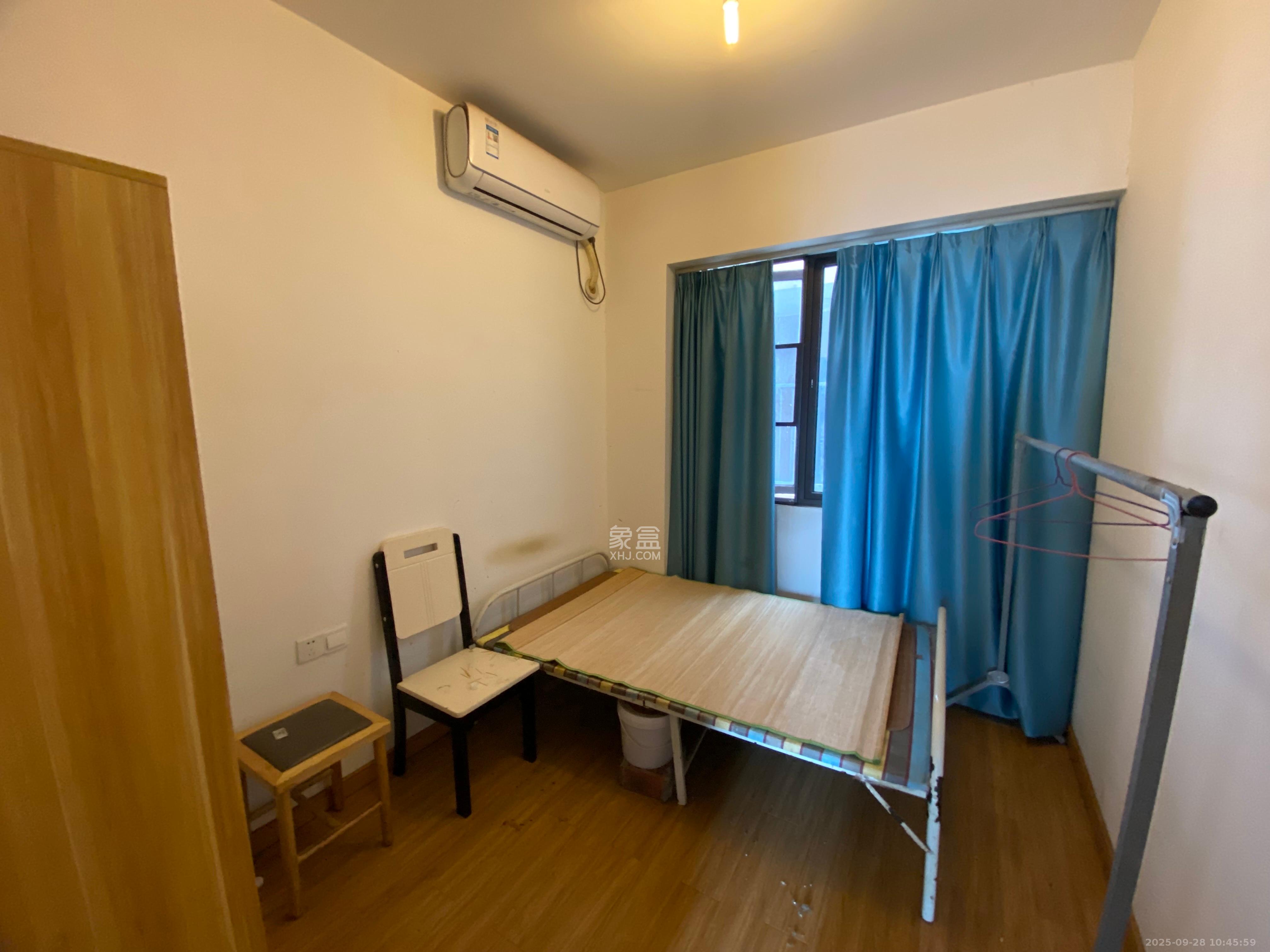 旭辉国际广场（永升商业广场）  3室2厅1卫    3200.0元/月室内图