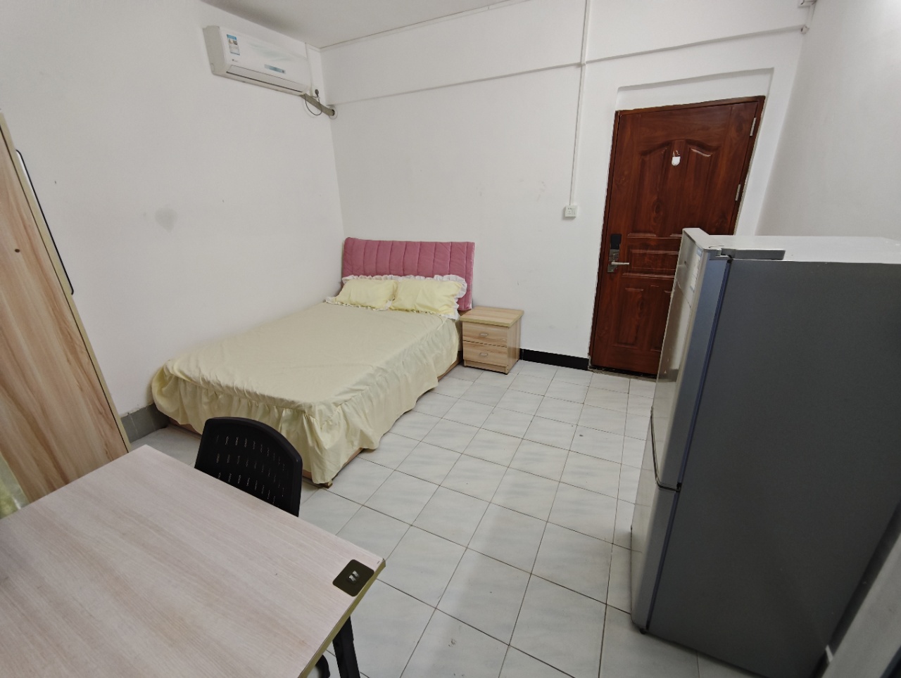 马坡小区 1室0厅1卫 700.0元/月 马坡小区 1室0厅1卫 700.0元/月室内图