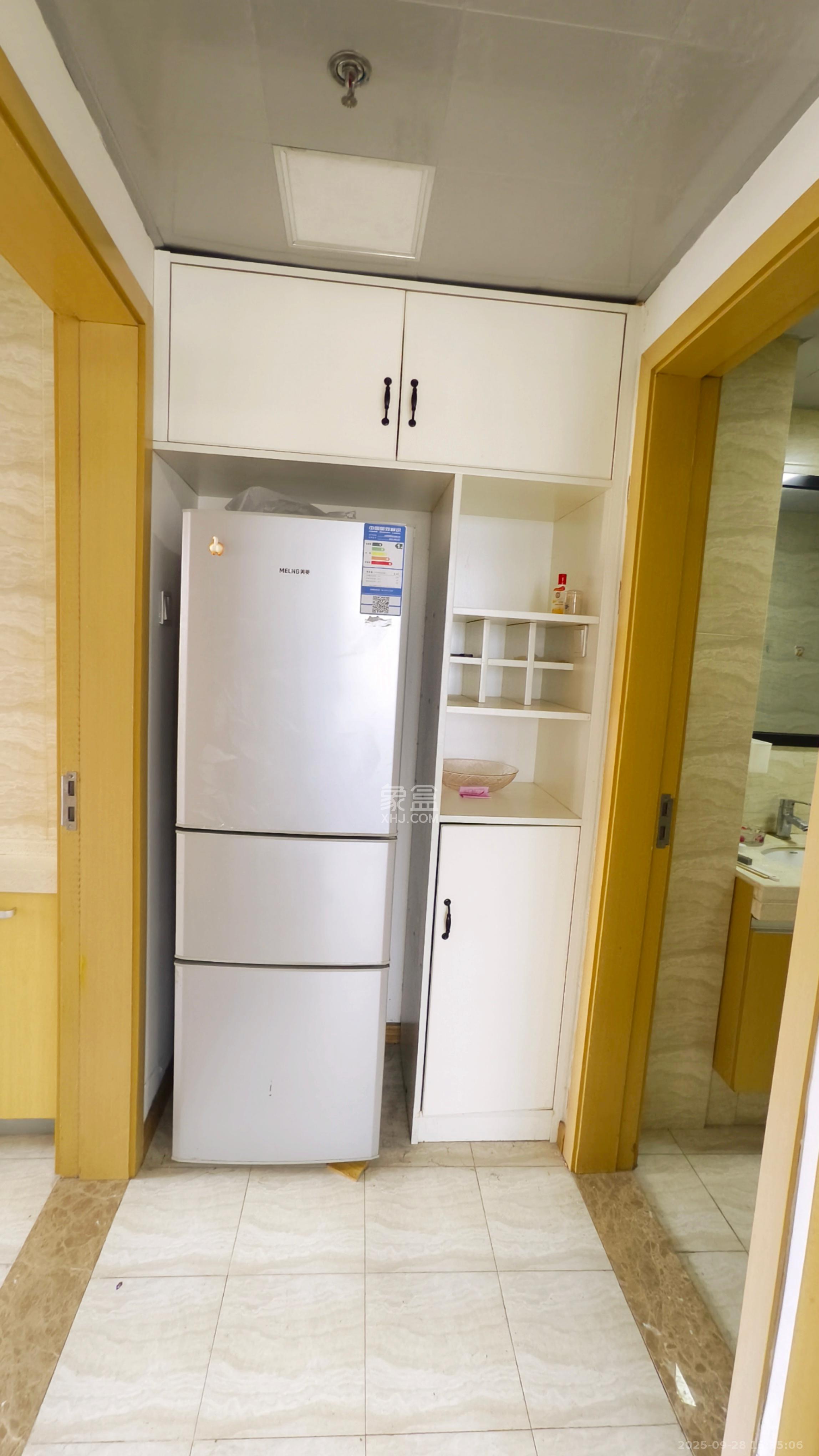 北辰三角洲E3区  1室1厅1卫    2500.0元/月室内图