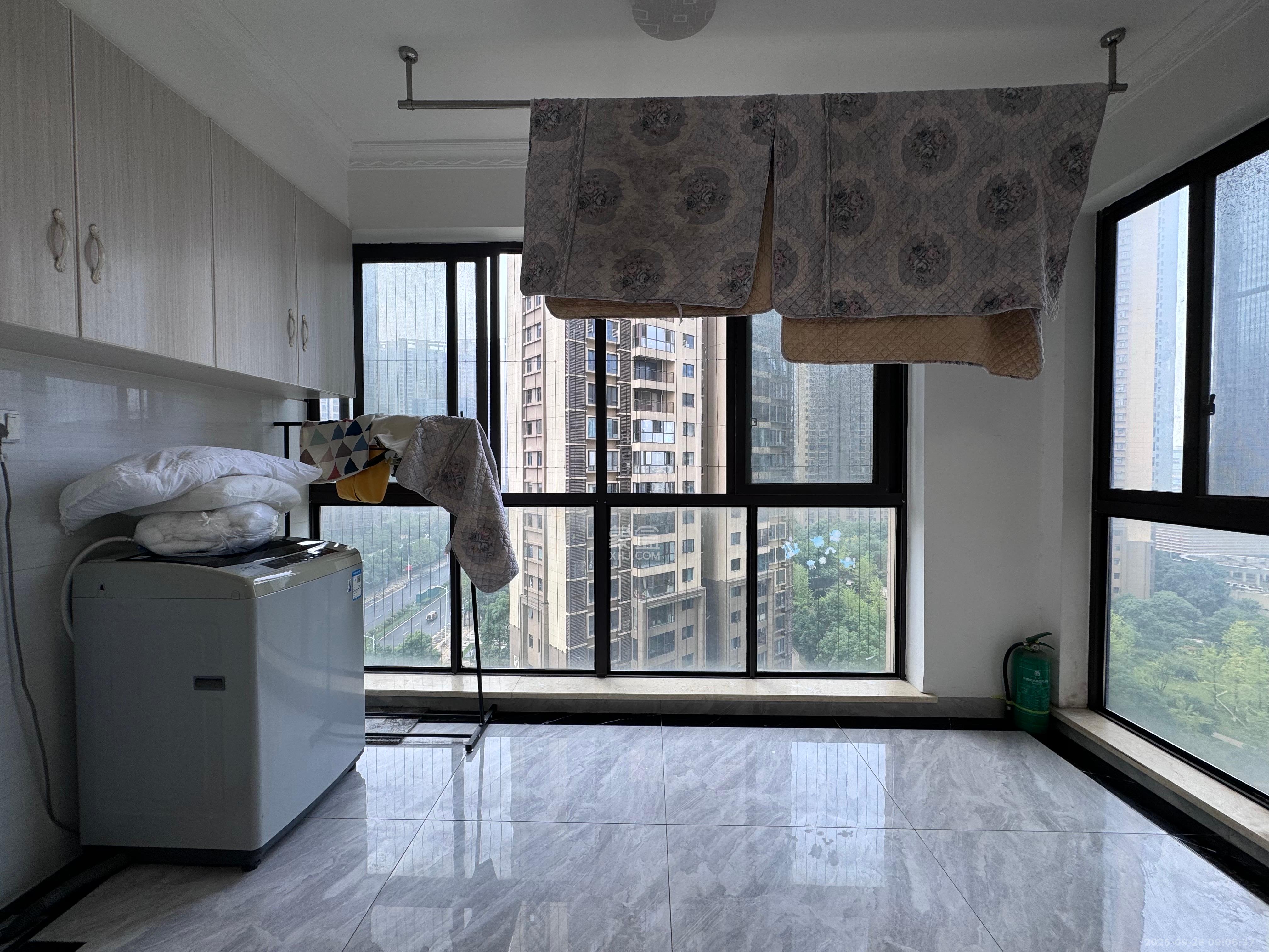 北辰三角洲C2区 3室1厅1卫 3300.0元/月 北辰三角洲C2区 3室1厅1卫 3300.0元/月室内图