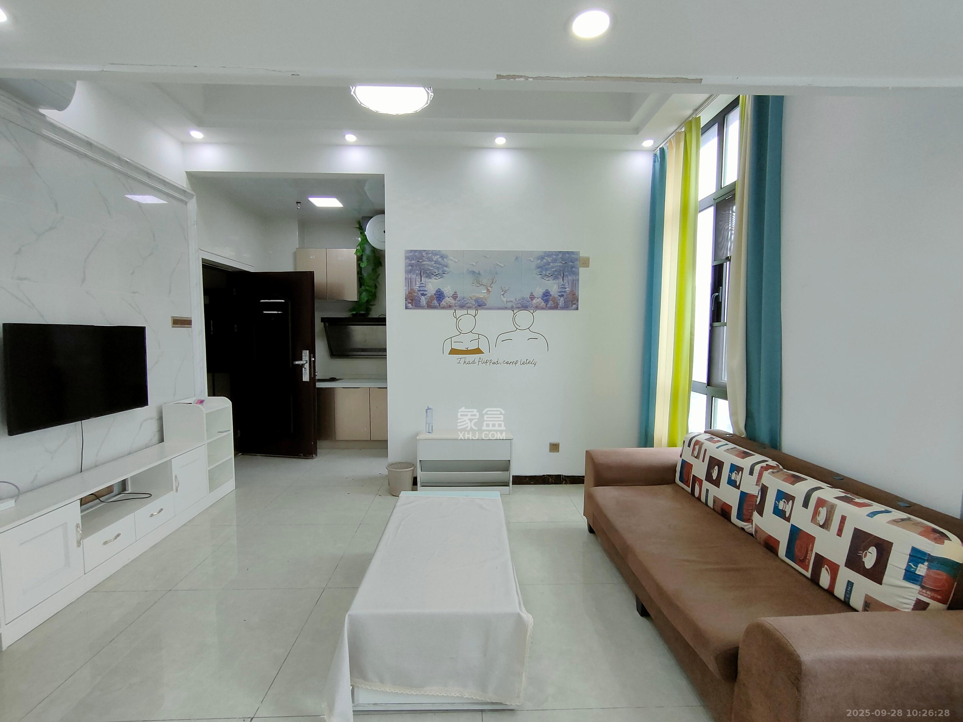 荣悦台 1室1厅1卫 2100.0元/月 荣悦台 1室1厅1卫 2100.0元/月室内图