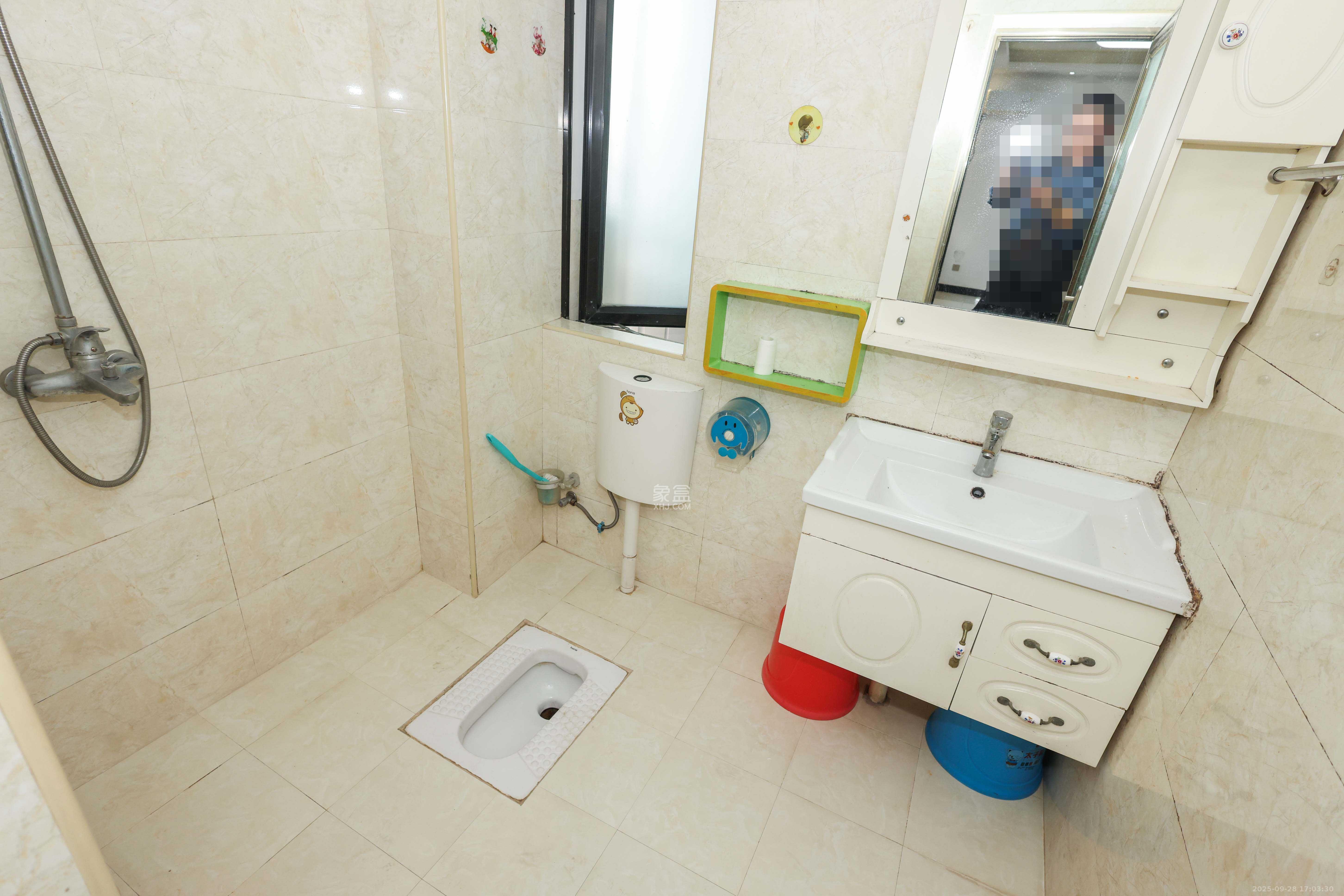 麓谷明珠 2室2厅1卫 2300.0元/月 麓谷明珠 2室2厅1卫 2300.0元/月室内图