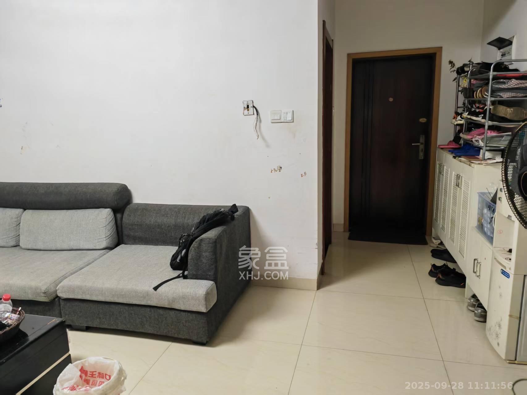 鹏基诺亚山林 4室2厅2卫 2500.0元/月 鹏基诺亚山林 4室2厅2卫 2500.0元/月室内图