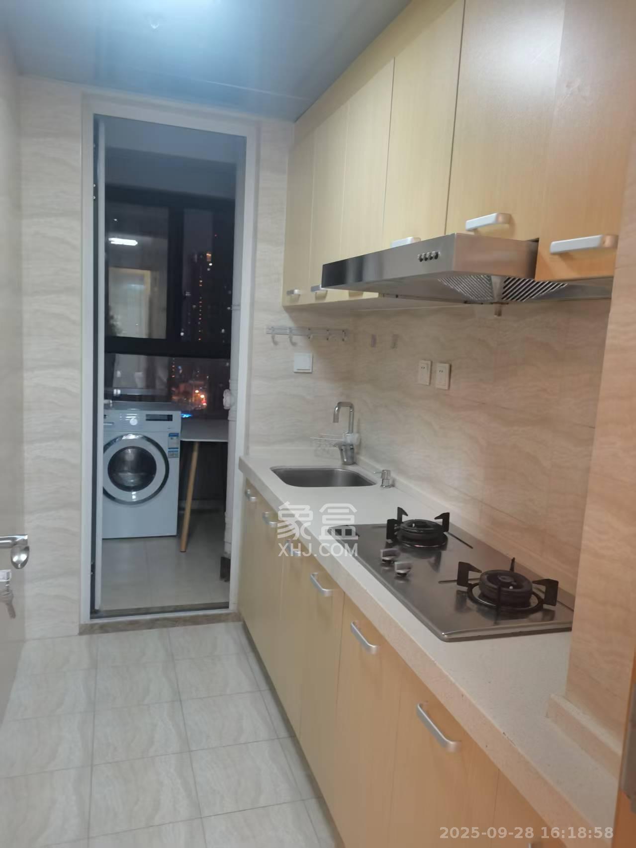 北辰三角洲E3区 1室1厅1卫 2100.0元/月 北辰三角洲E3区 1室1厅1卫 2100.0元/月室内图