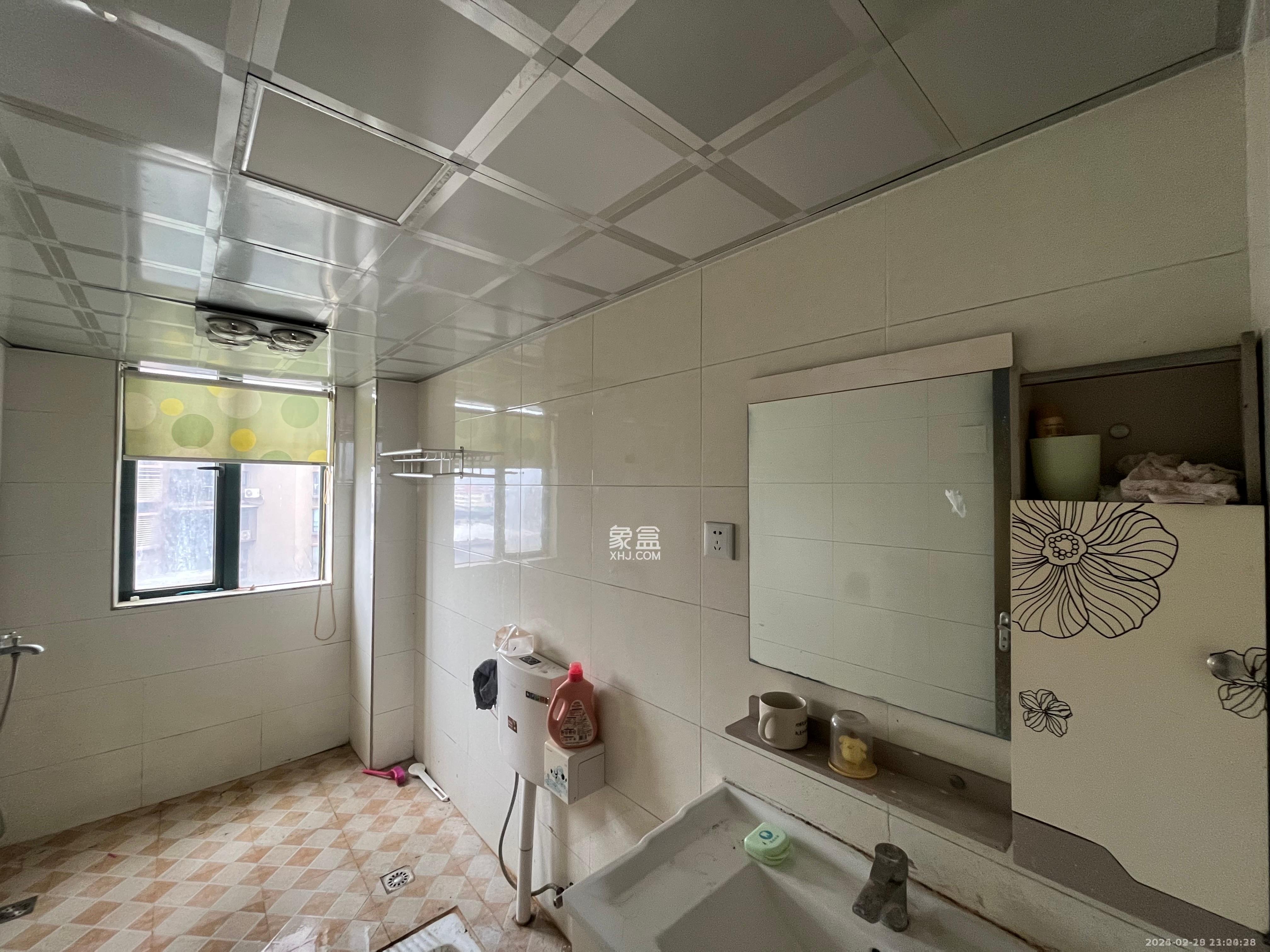 绿洲花园 3室2厅2卫 2500.0元/月 绿洲花园 3室2厅2卫 2500.0元/月室内图