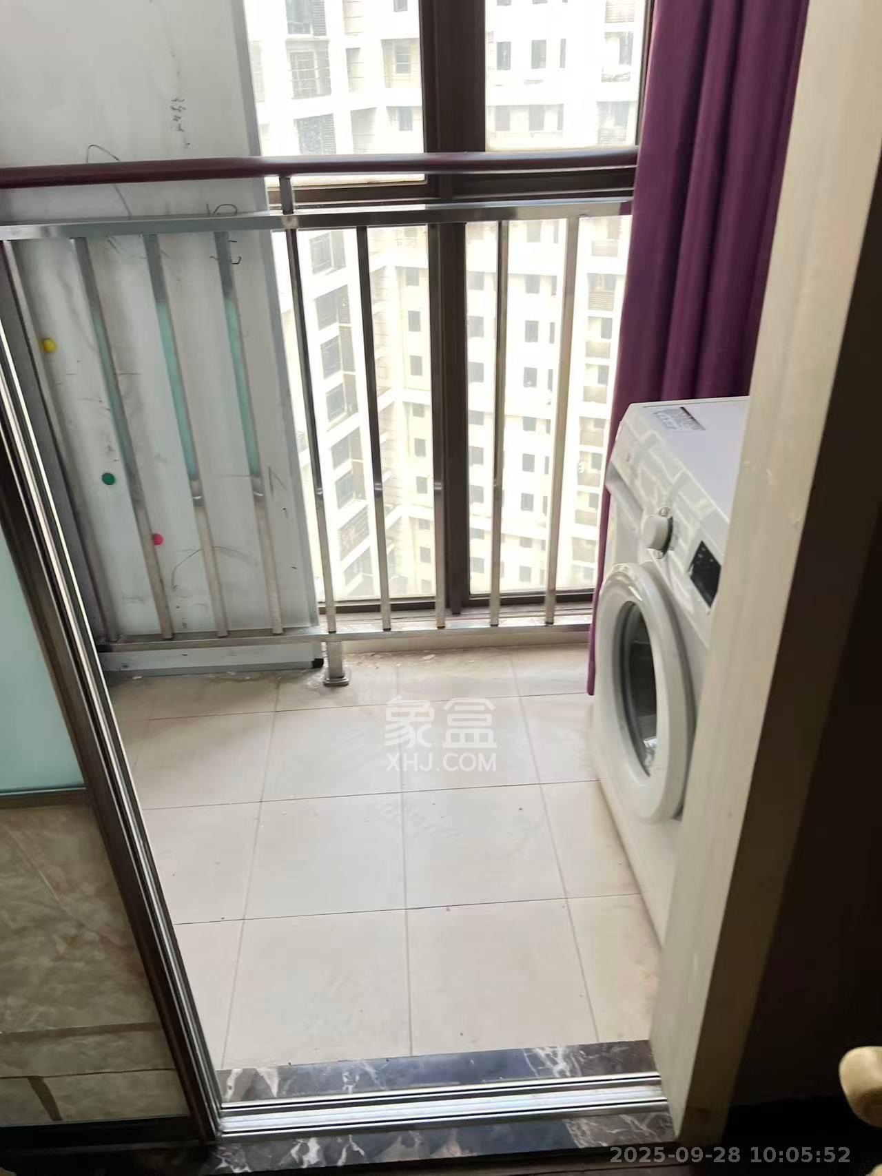 铂宫 1室1厅1卫 2100.0元/月 铂宫 1室1厅1卫 2100.0元/月室内图