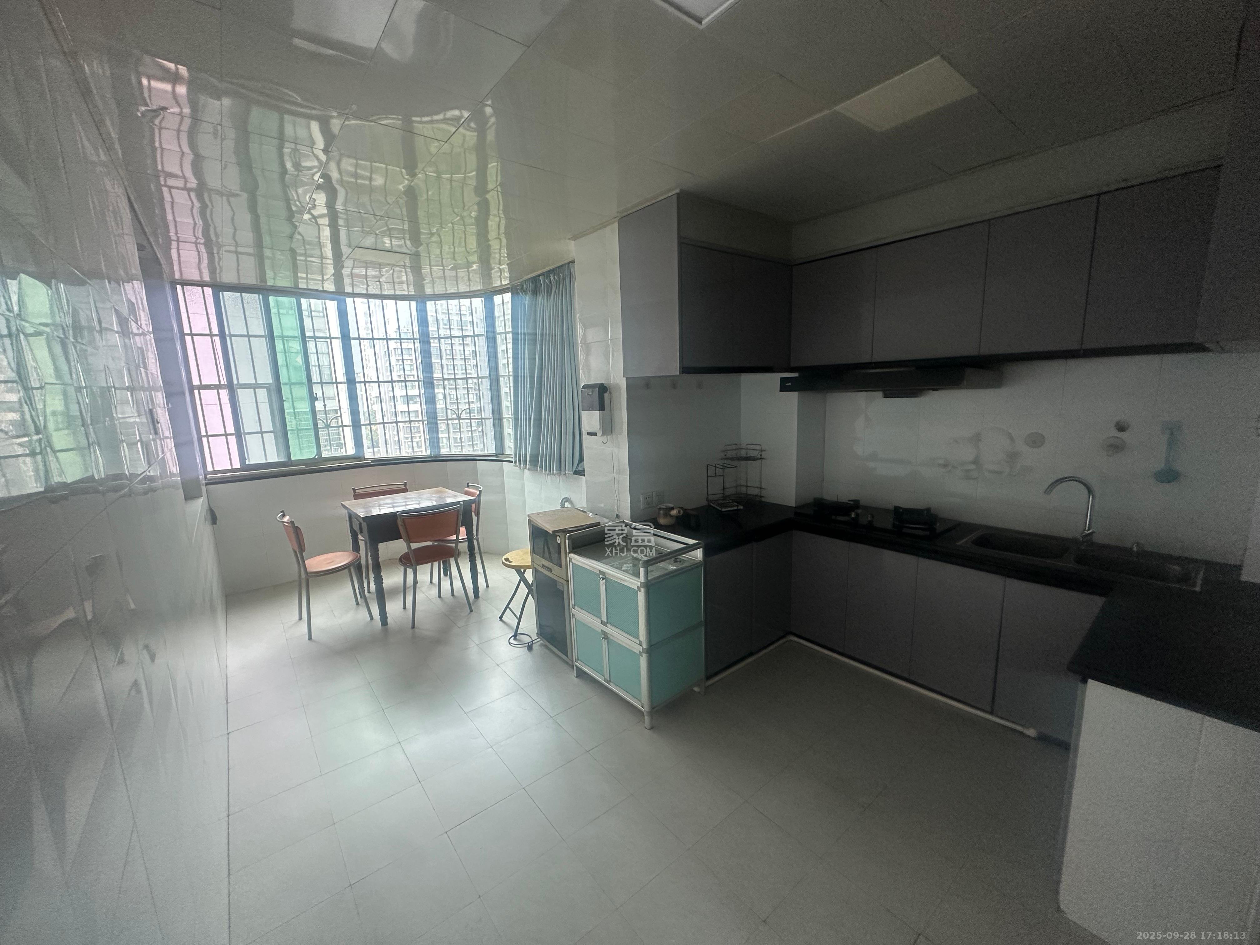 时代天骄 4室2厅2卫 2500.0元/月 时代天骄 4室2厅2卫 2500.0元/月室内图