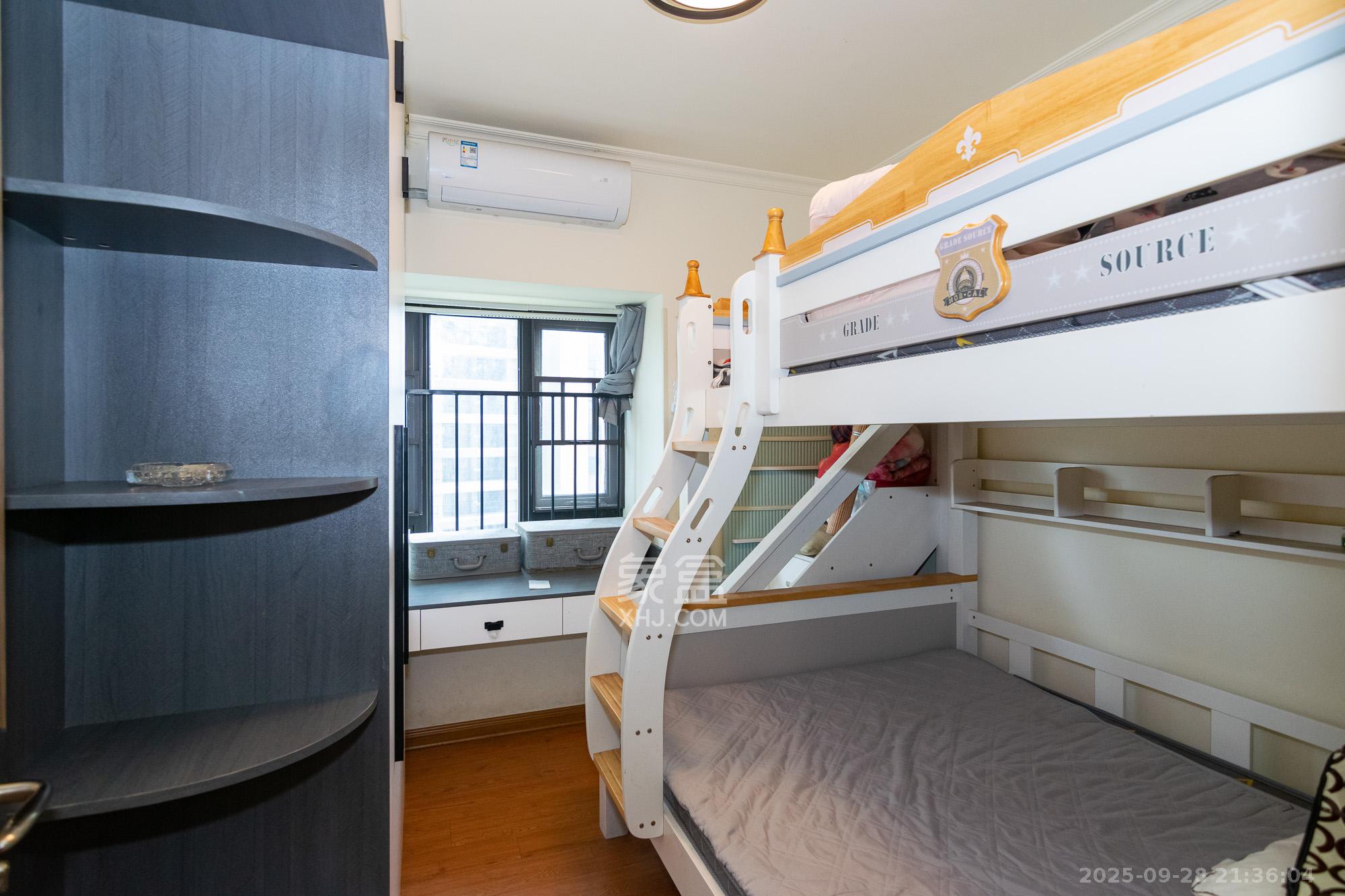 碧桂园培文府锦园  3室2厅2卫    98.0万卧室