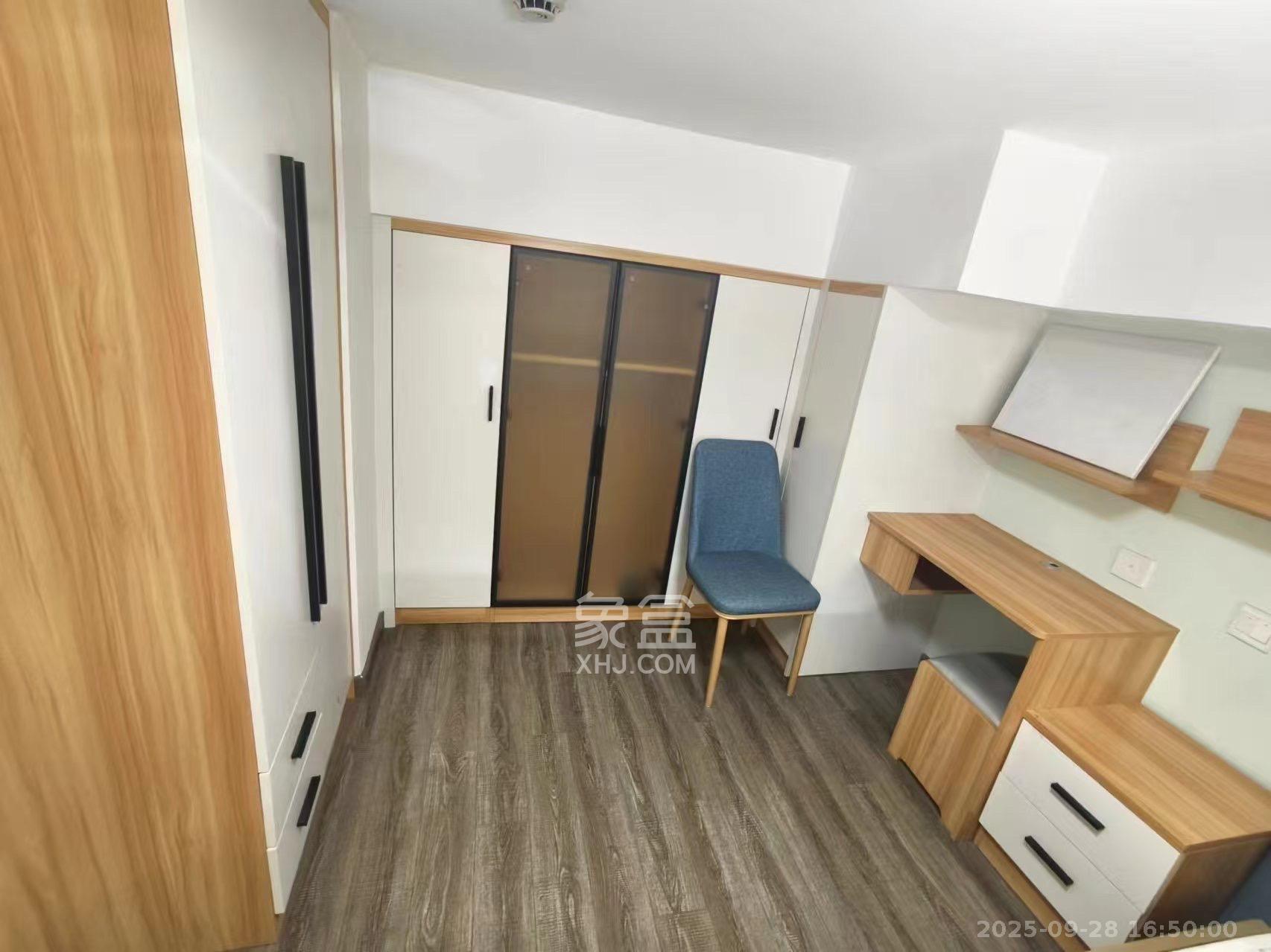 卓越浅水湾  1室1厅1卫    1700.0元/月 卓越浅水湾  1室1厅1卫    1700.0元/月室内图