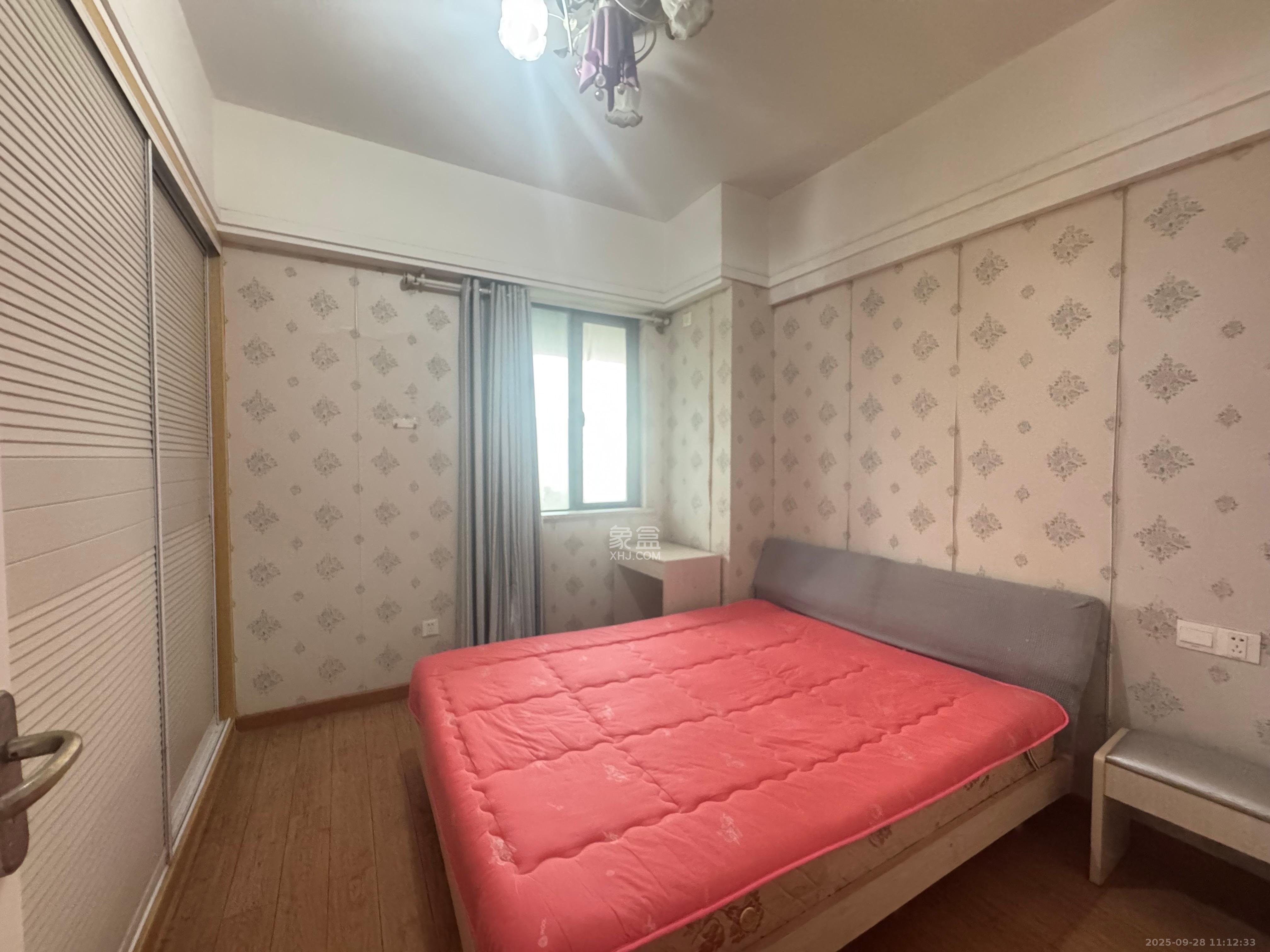 万博汇  2室1厅1卫    2100.0元/月室内图