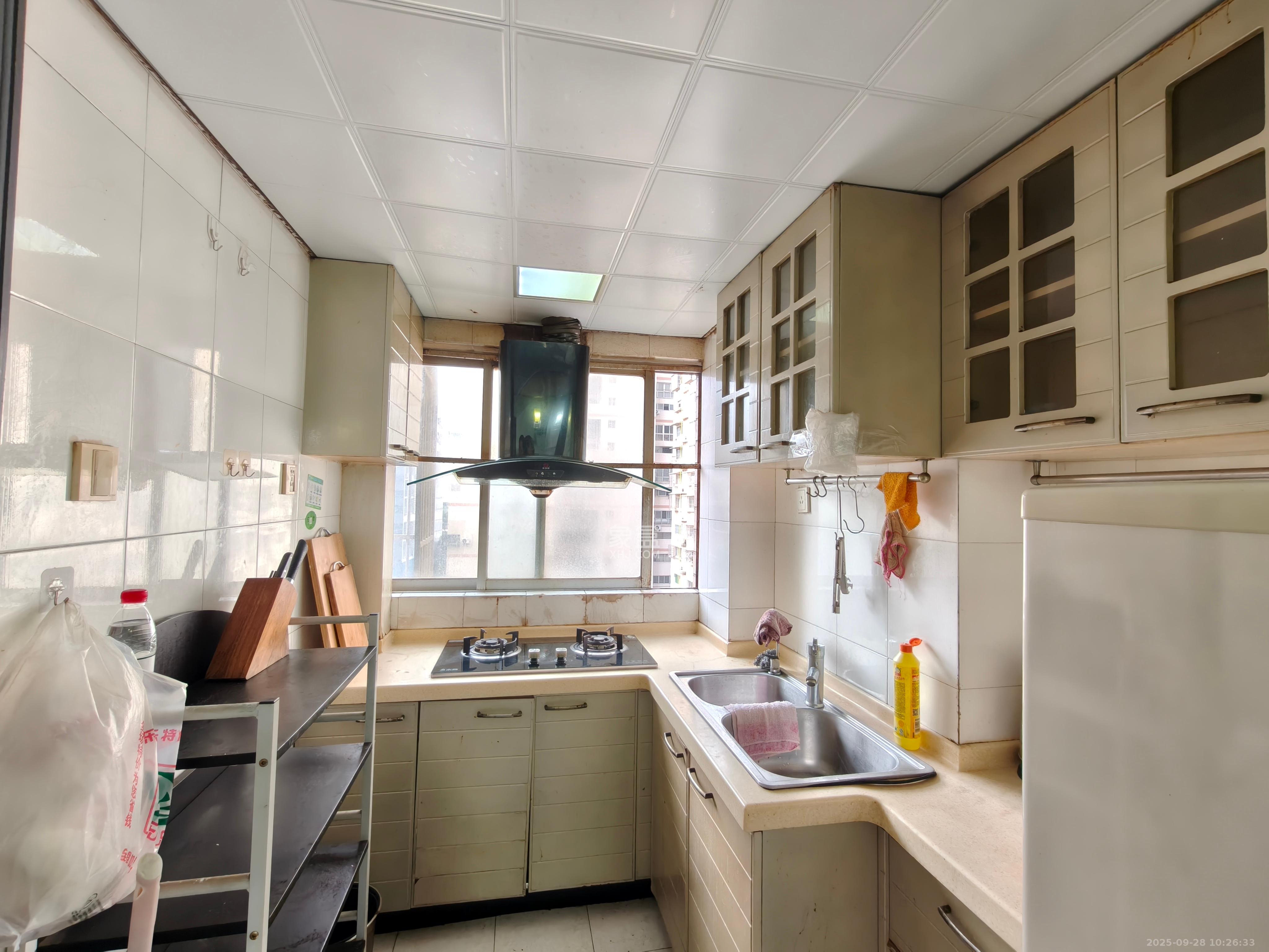 宏景名厦 2室2厅1卫 2300.0元/月 宏景名厦 2室2厅1卫 2300.0元/月室内图