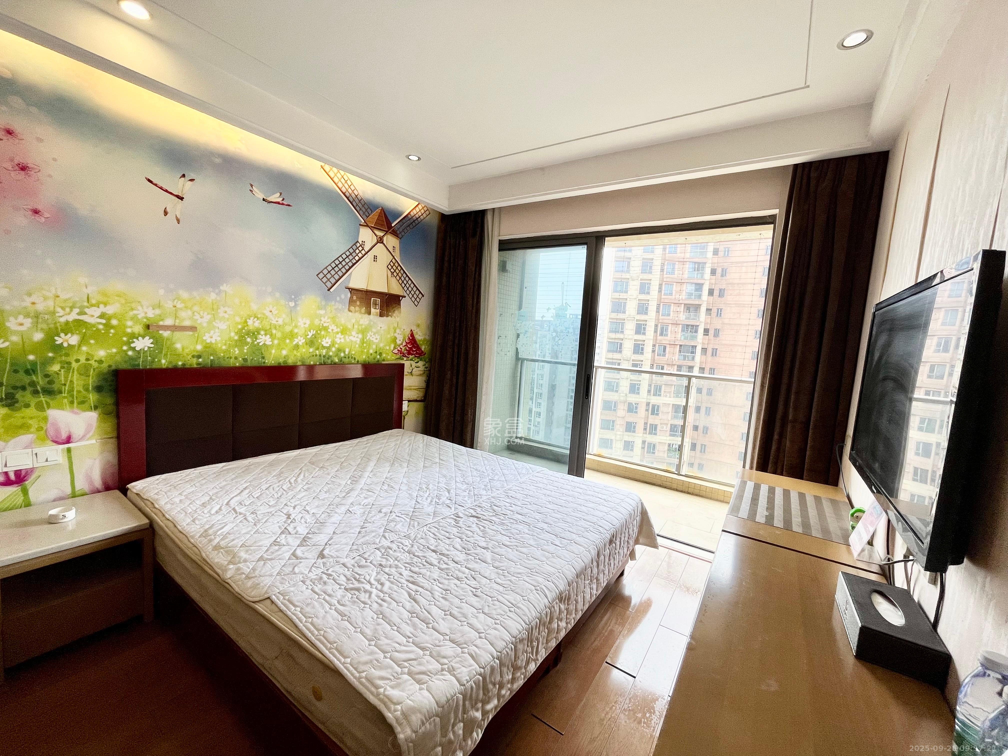 珠江花城四期花盛 1室1厅1卫 1300.0元/月 珠江花城四期花盛 1室1厅1卫 1300.0元/月室内图