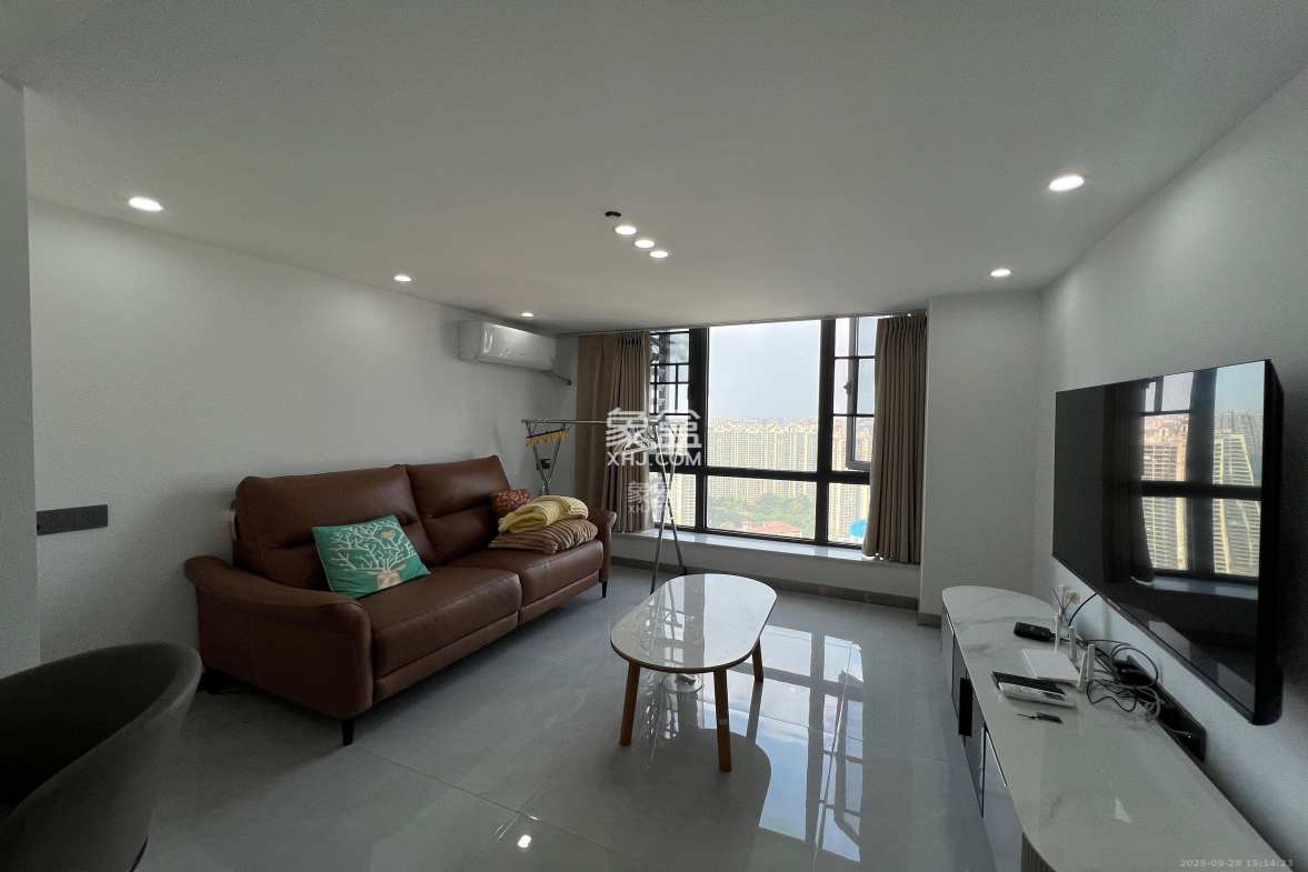 藏珑湖上公馆 2室1厅1卫 3000.0元/月 藏珑湖上公馆 2室1厅1卫 3000.0元/月室内图