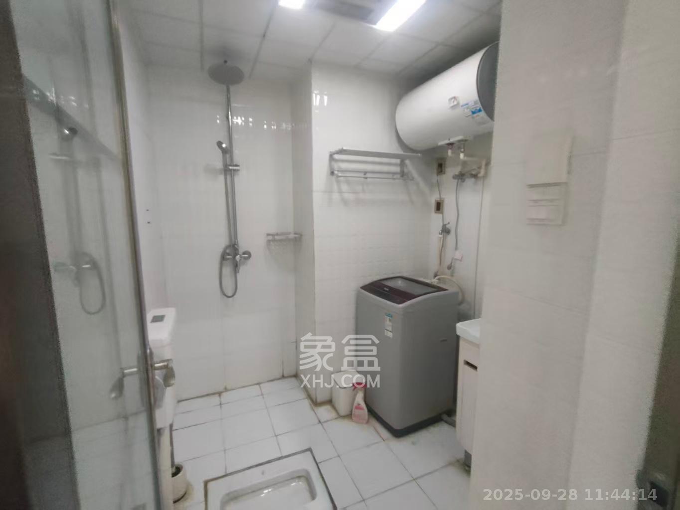 众东国际  1室1厅1卫   1500.00元/月室内图