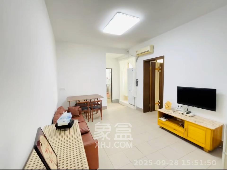 涂家冲社区（涂新小区、农商银行宿舍）  2室1厅1卫   1450.00元/月